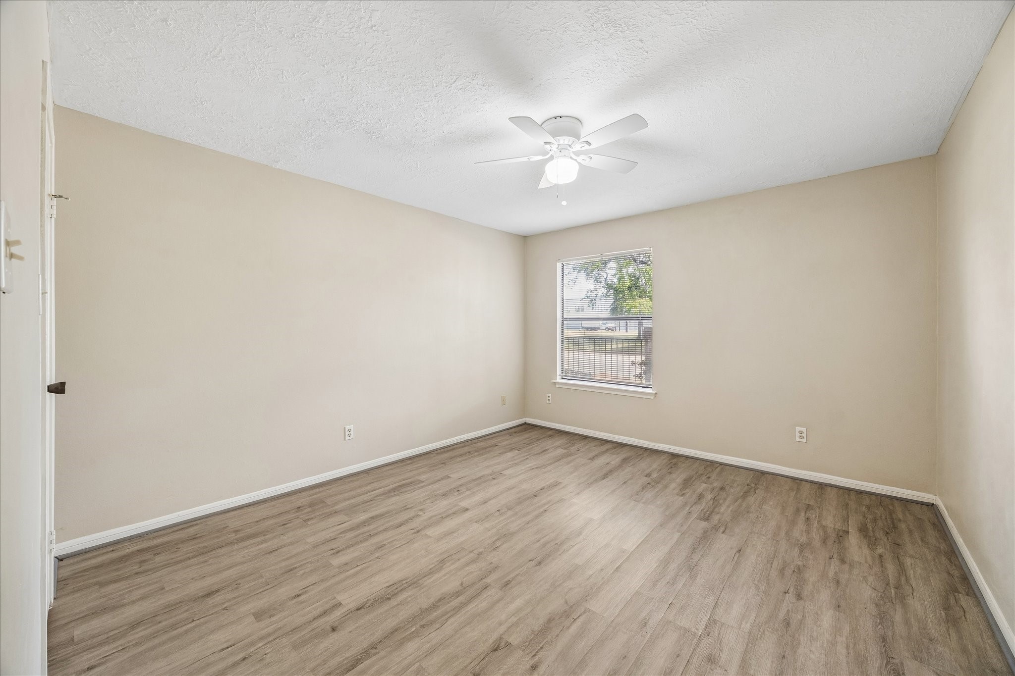 12755 Mill Ridge Drive 306 Property Photo 7