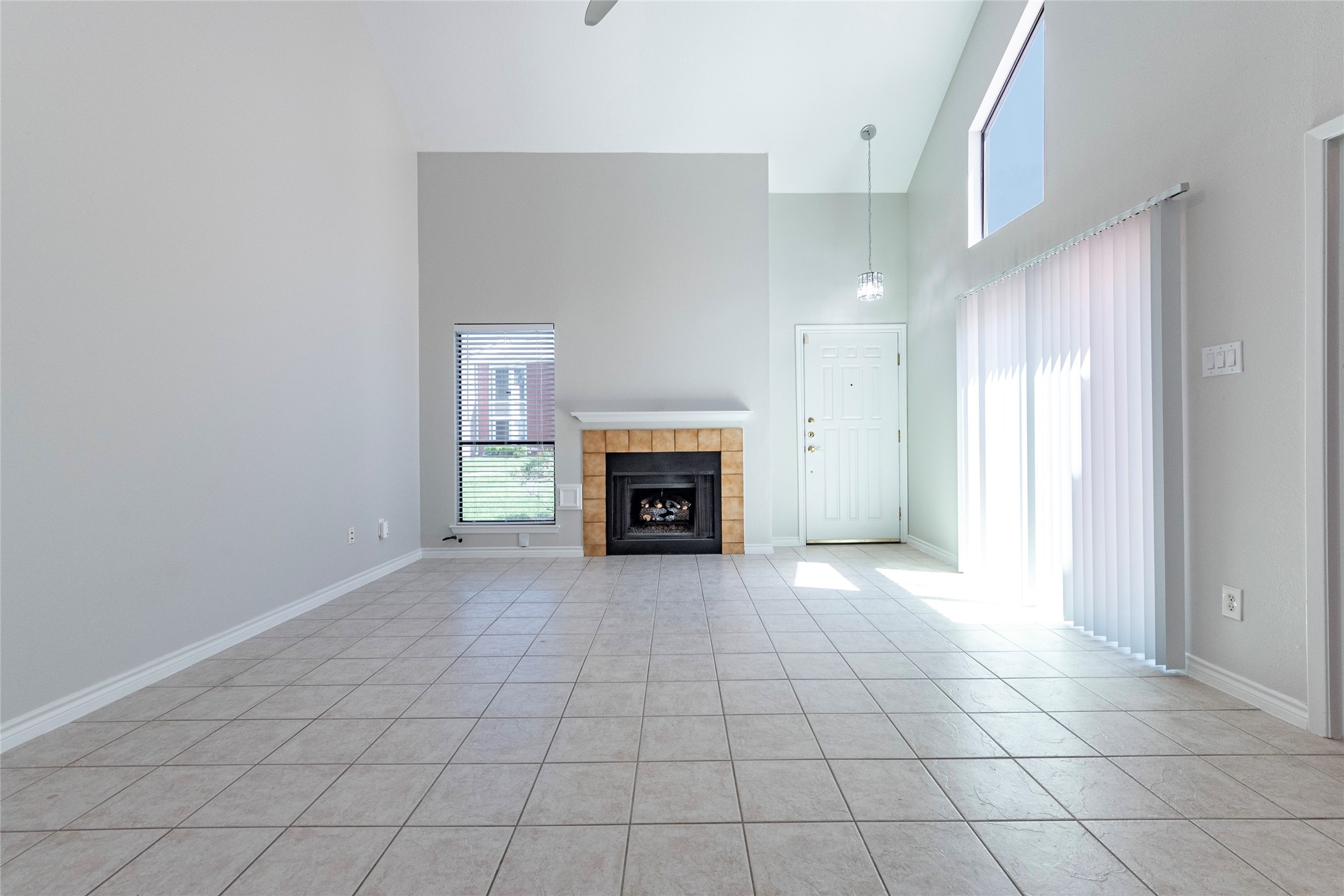1436 Gemini Street Property Photo 8
