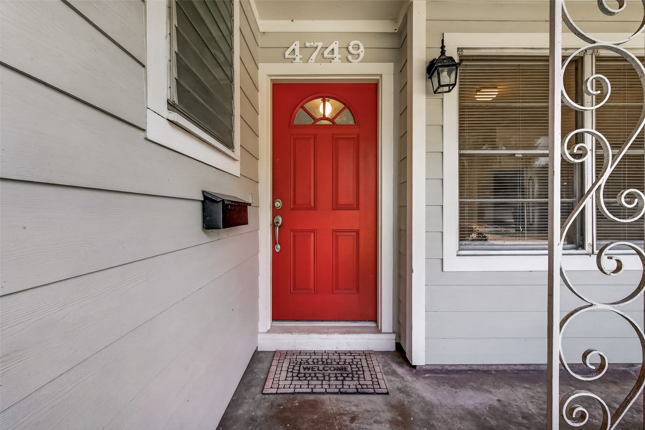 4749 Redstart Street Property Photo 6