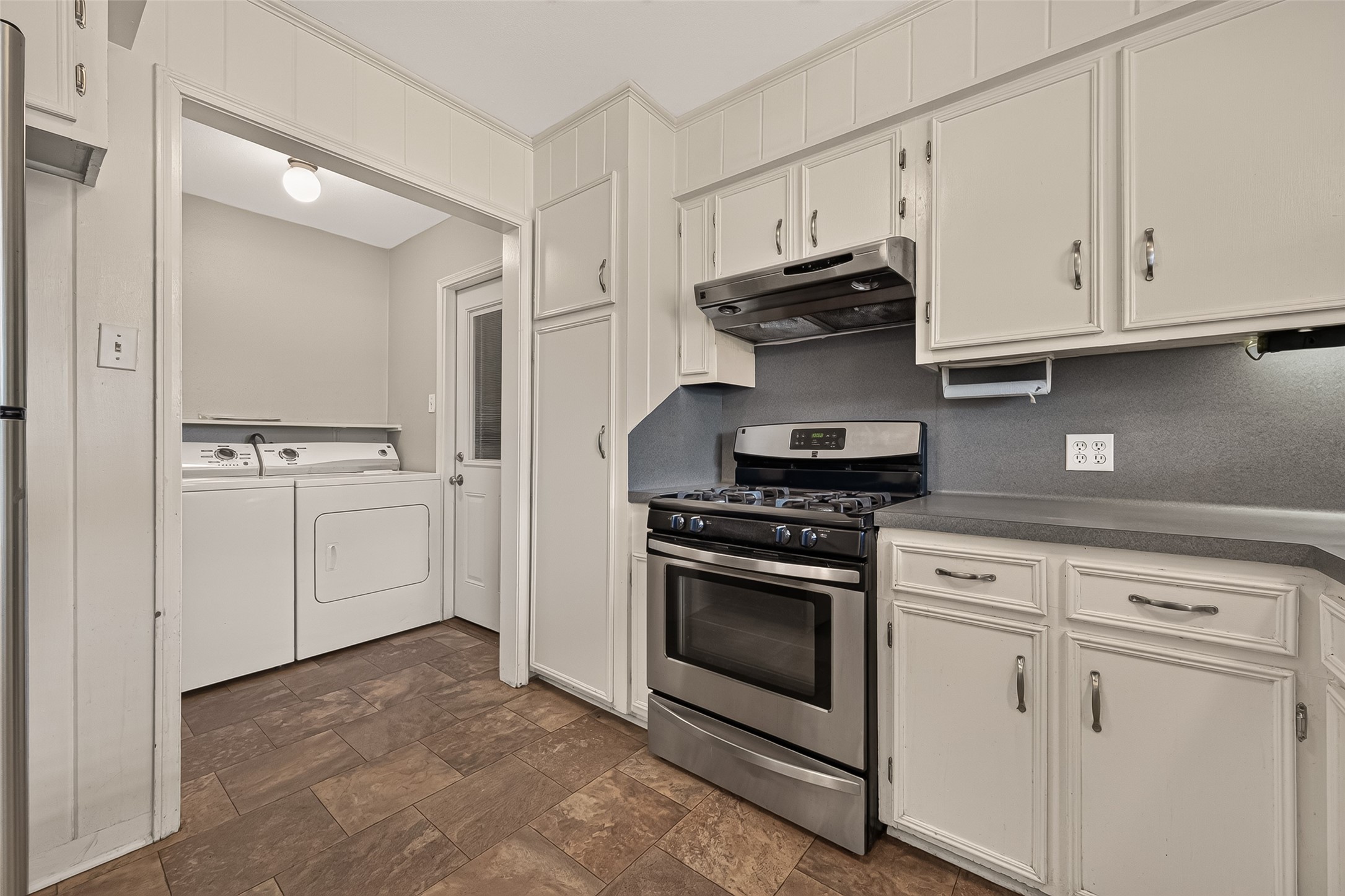 4749 Redstart Street Property Photo 12