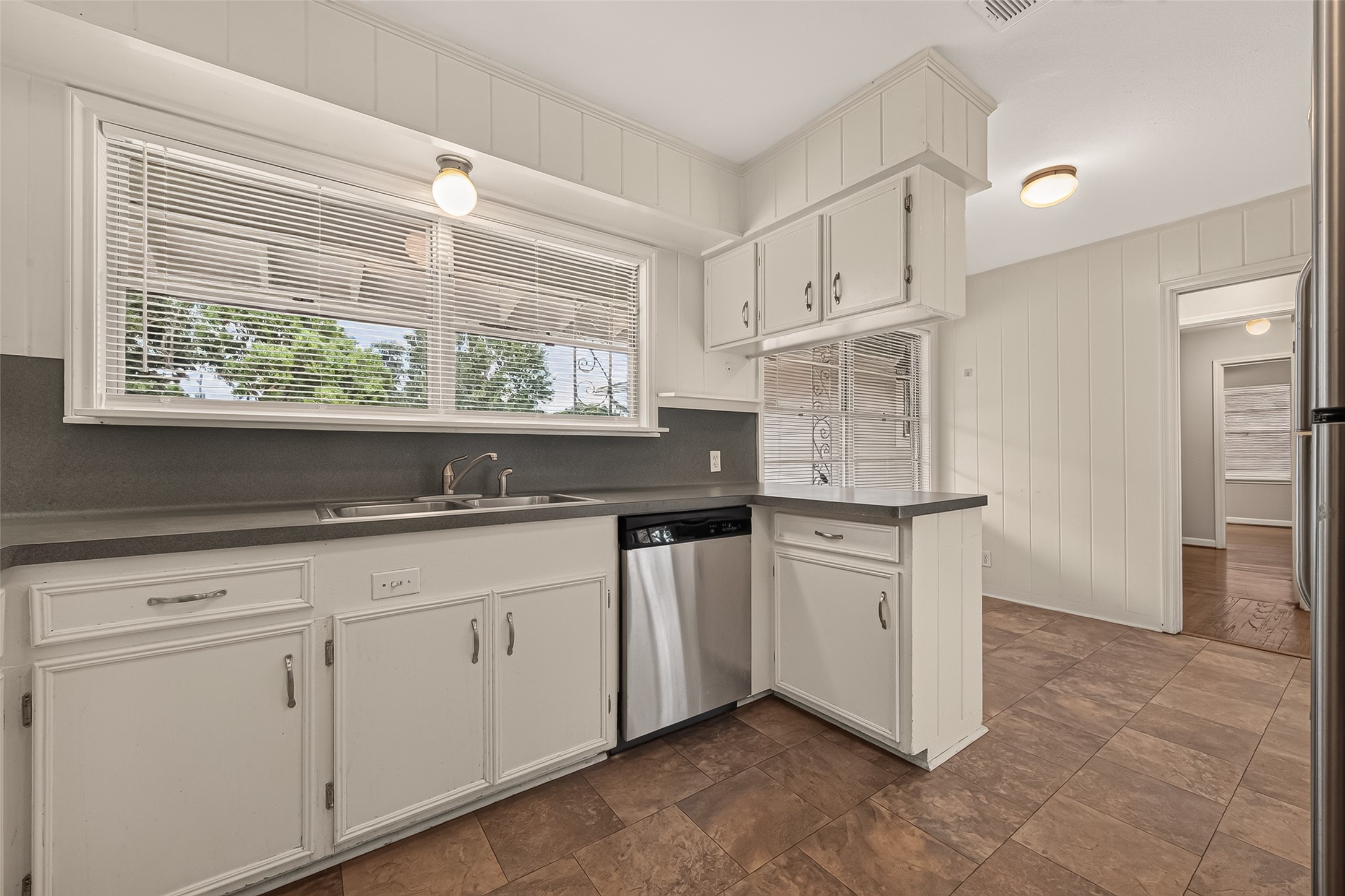 4749 Redstart Street Property Photo 13