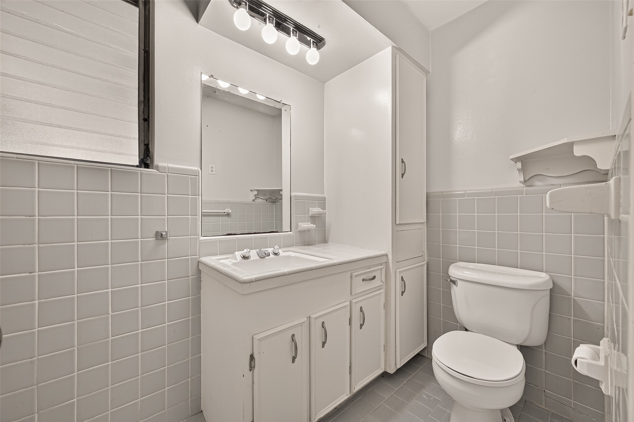 4749 Redstart Street Property Photo 17