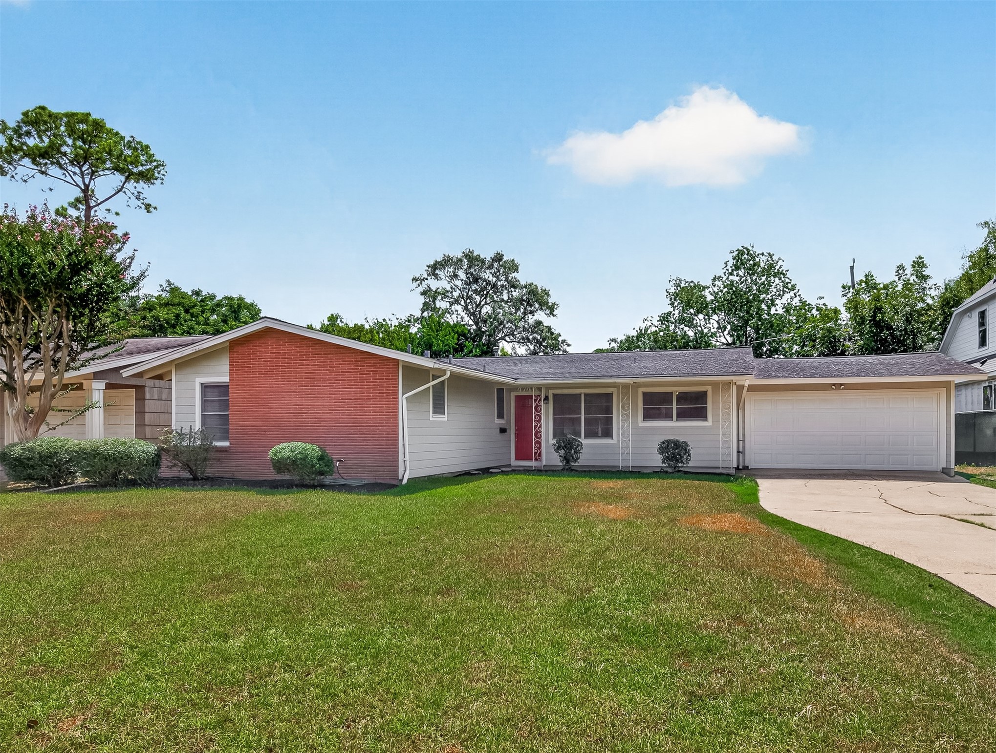 4749 Redstart Street Property Photo 32