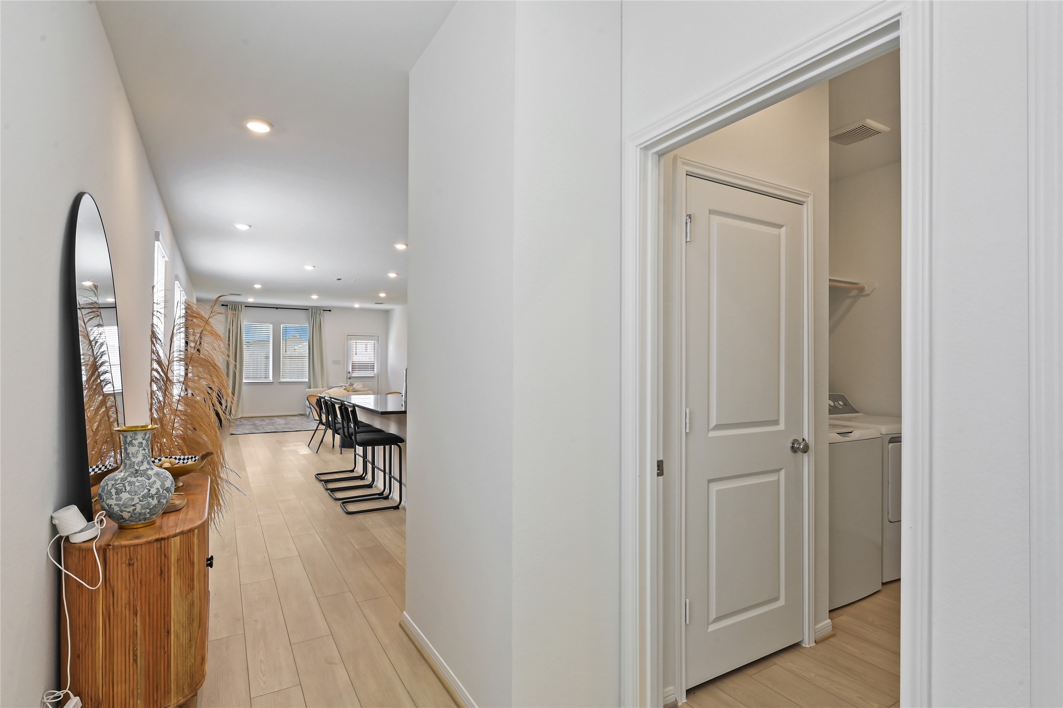18039 Blue Prairie Trail Property Photo 4