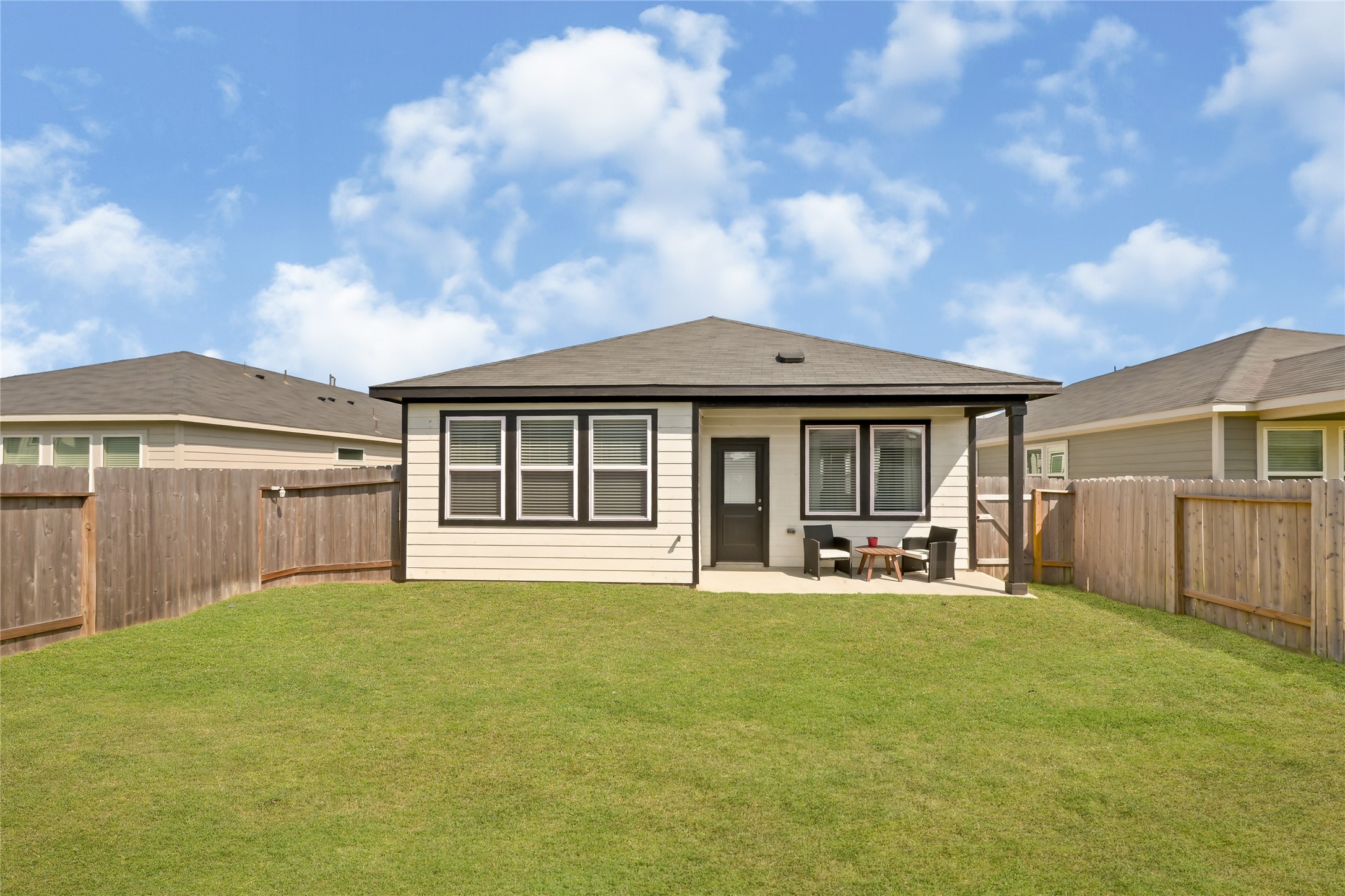 18039 Blue Prairie Trail Property Photo 21
