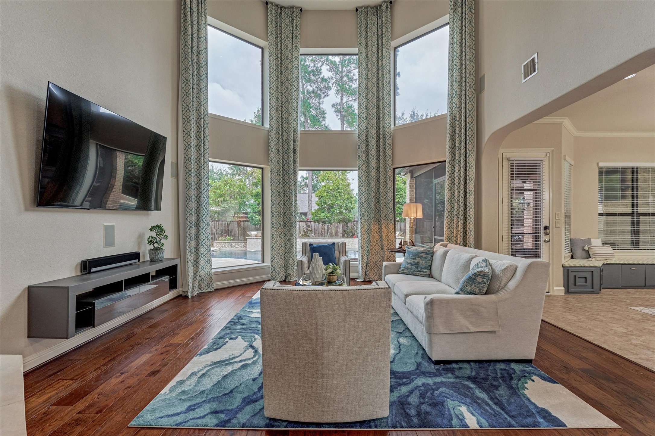 210 Spyglass Park Loop Property Photo 8