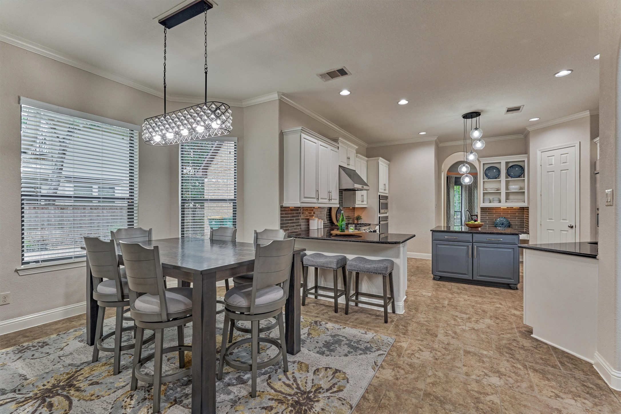 210 Spyglass Park Loop Property Photo 13