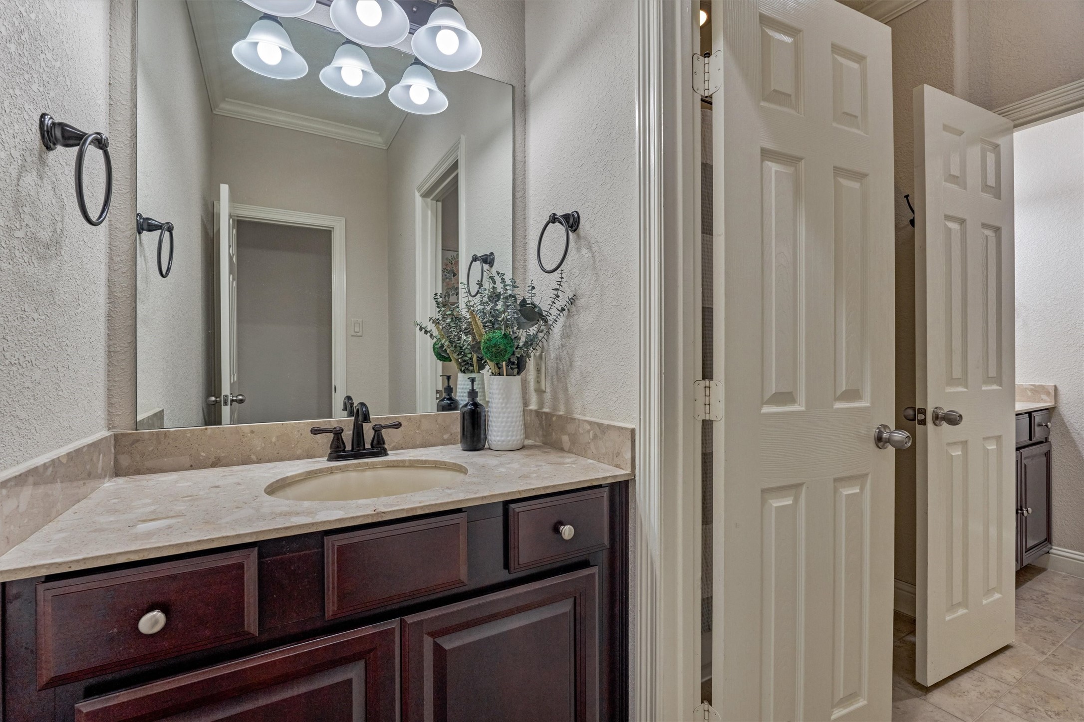 210 Spyglass Park Loop Property Photo 28