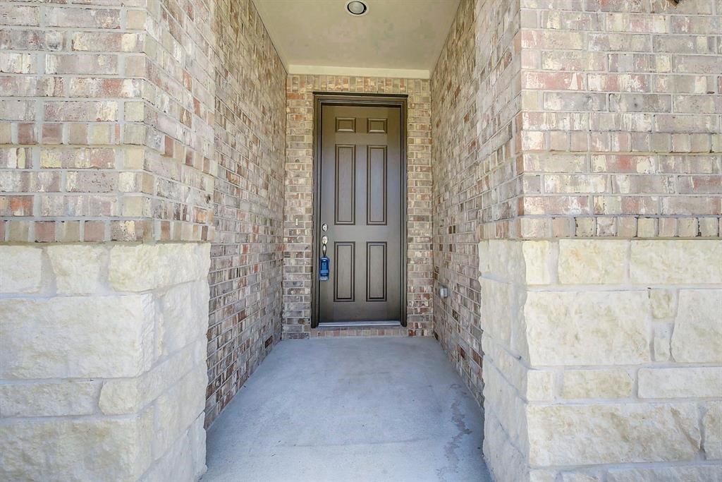 22614 Birch Ridge Meadow Drive Property Photo 3