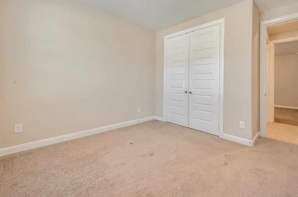 22614 Birch Ridge Meadow Drive Property Photo 5