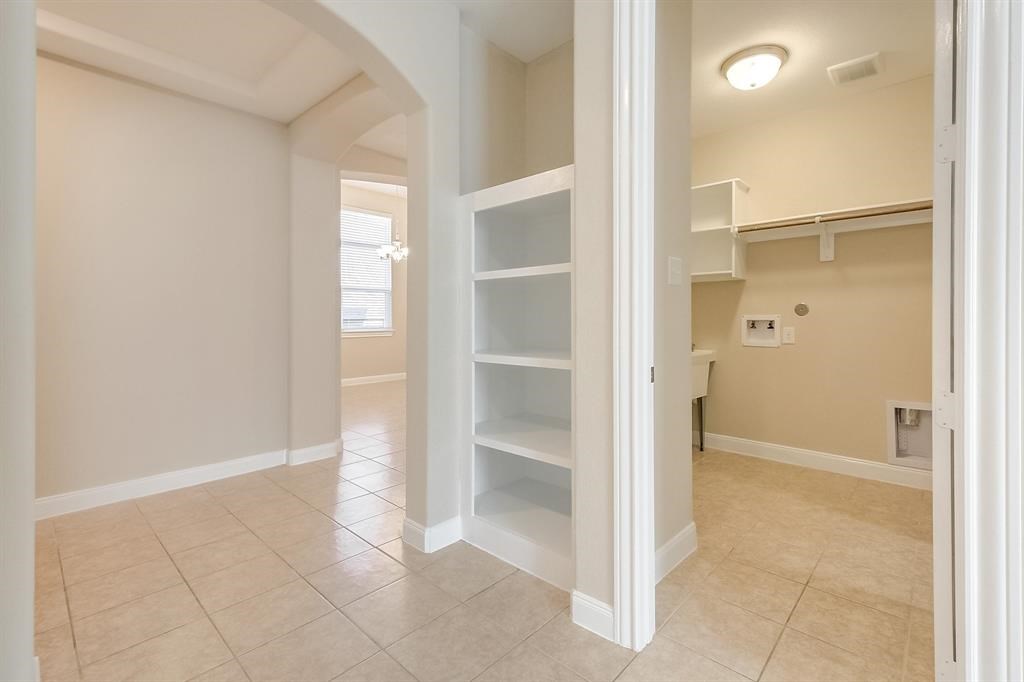 22614 Birch Ridge Meadow Drive Property Photo 12