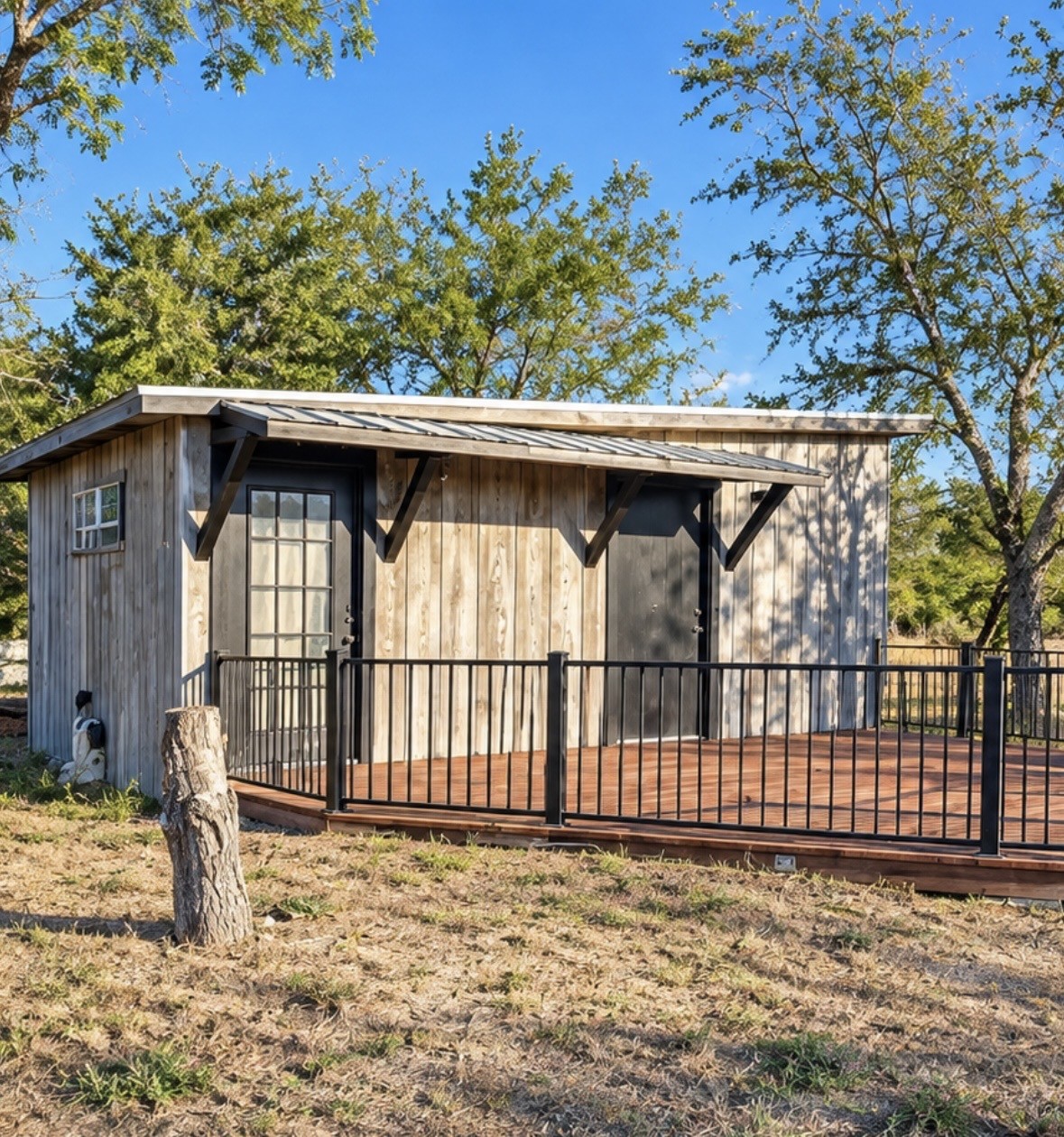 326 County Rd 156 Property Photo 4