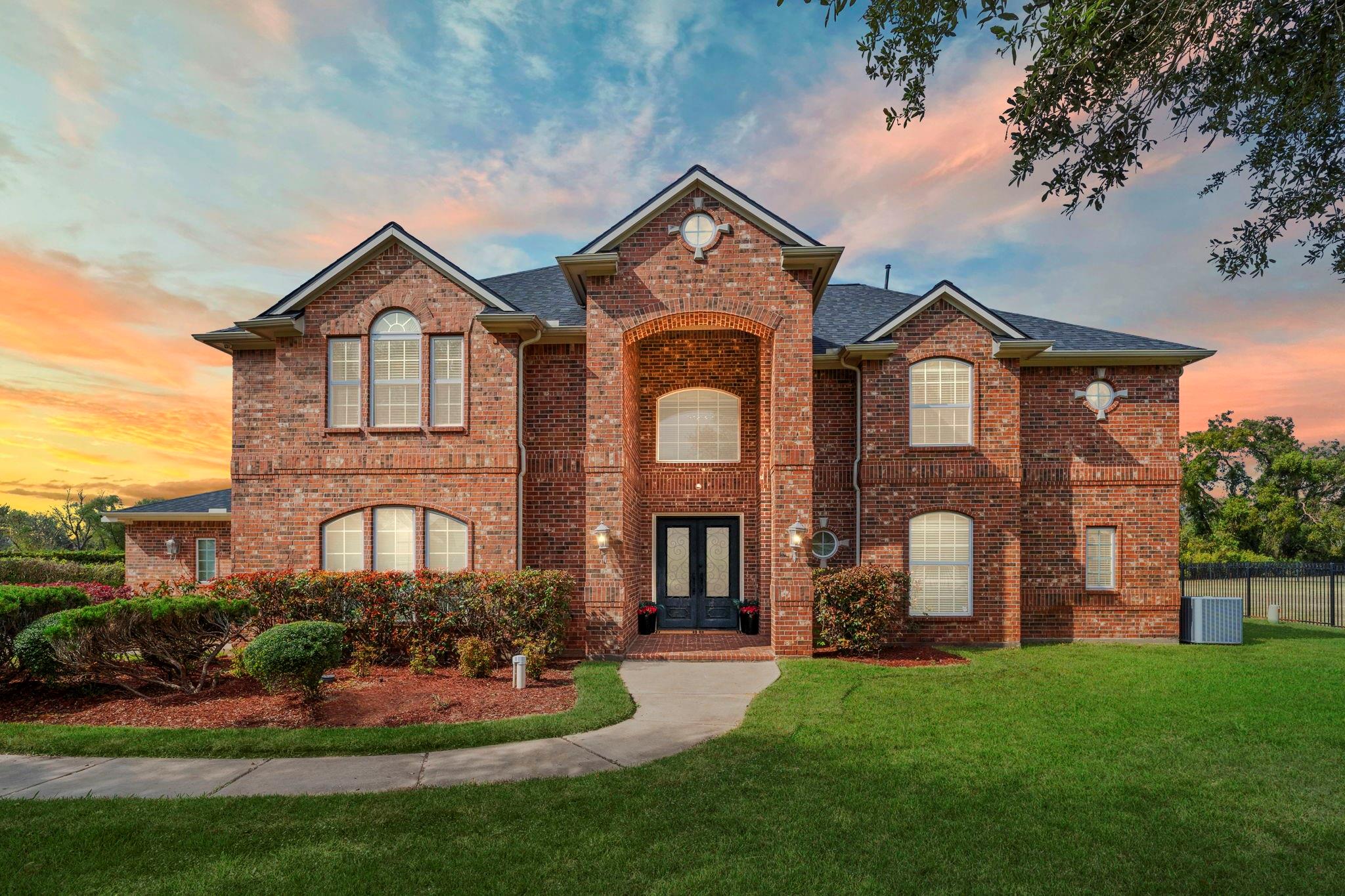 4502 Creek Point Lane, Missouri City TX 77459 Property Photo 1