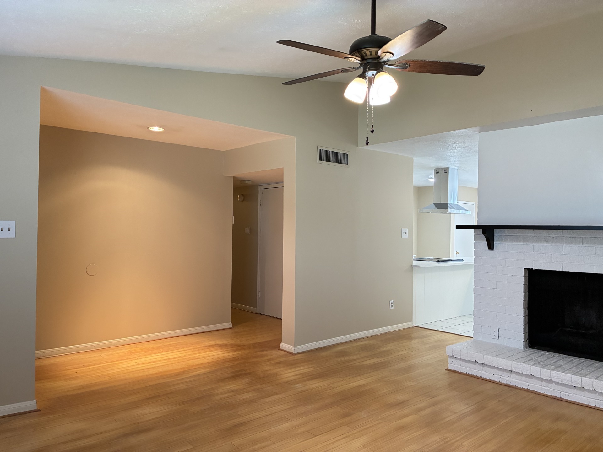 2715 Kingfisher Drive Property Photo 14
