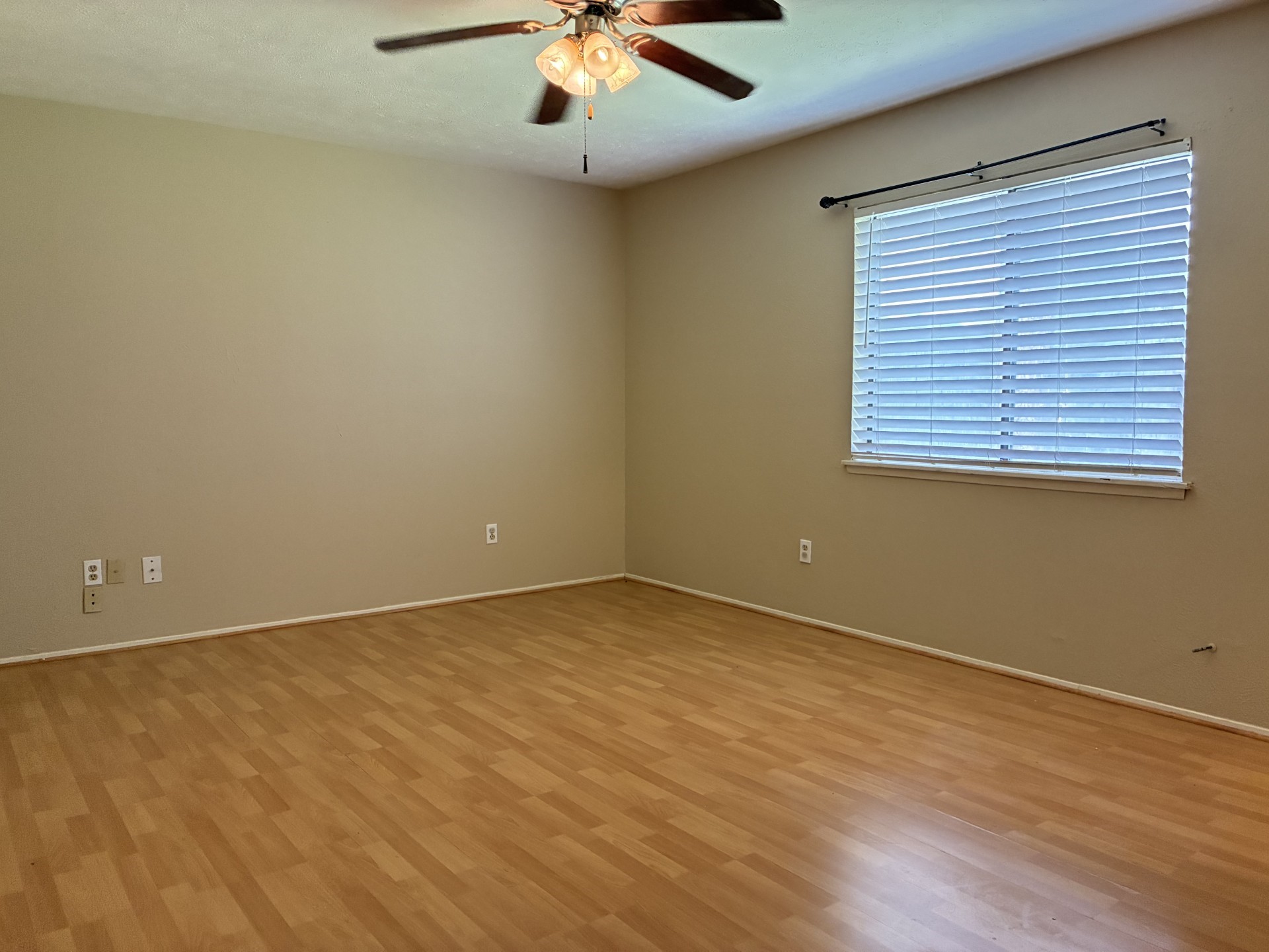 2715 Kingfisher Drive Property Photo 21
