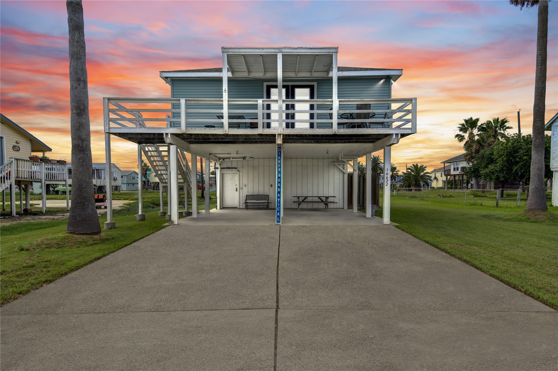 16622 John Silver Road Property Photo 1