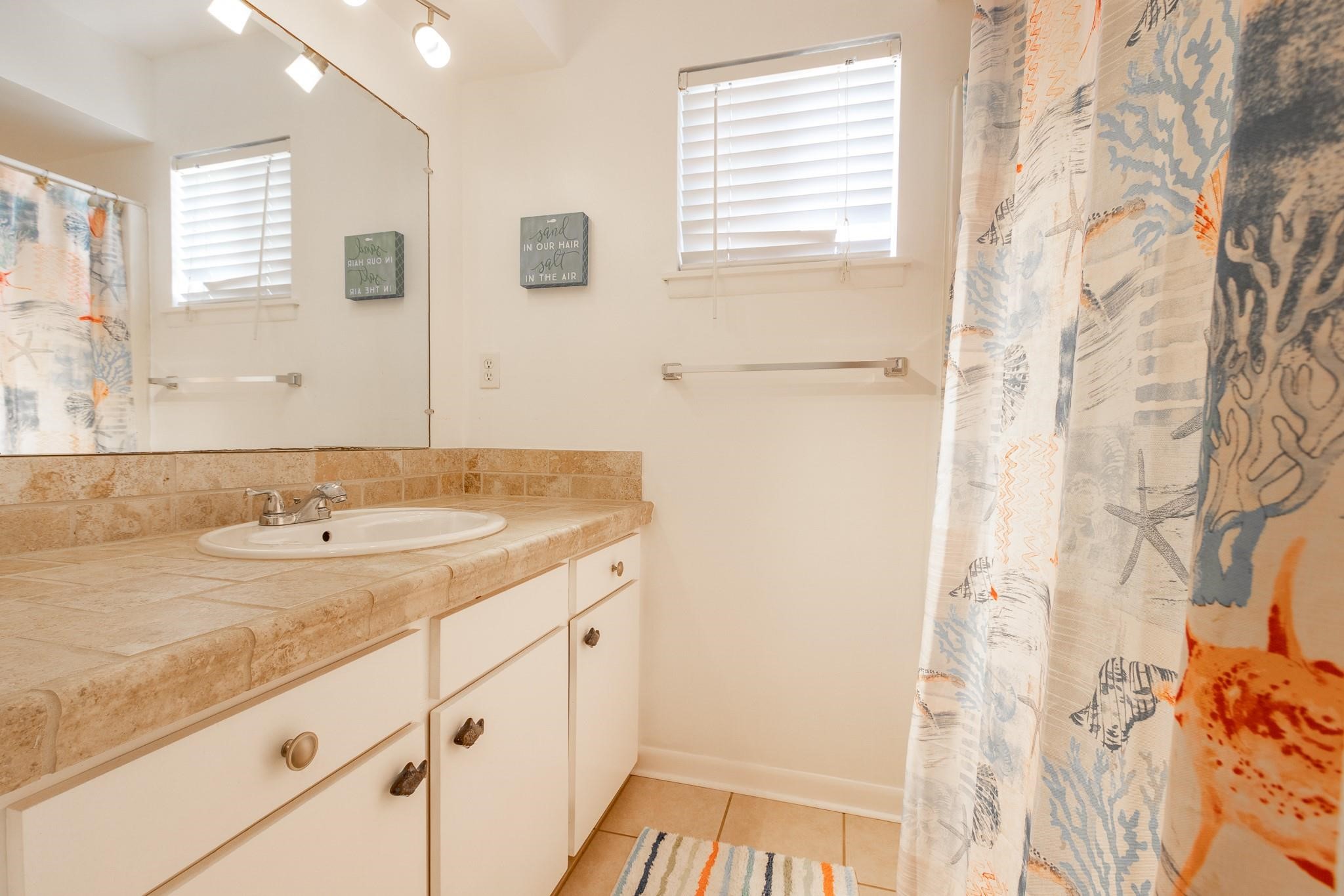 16622 John Silver Road Property Photo 11