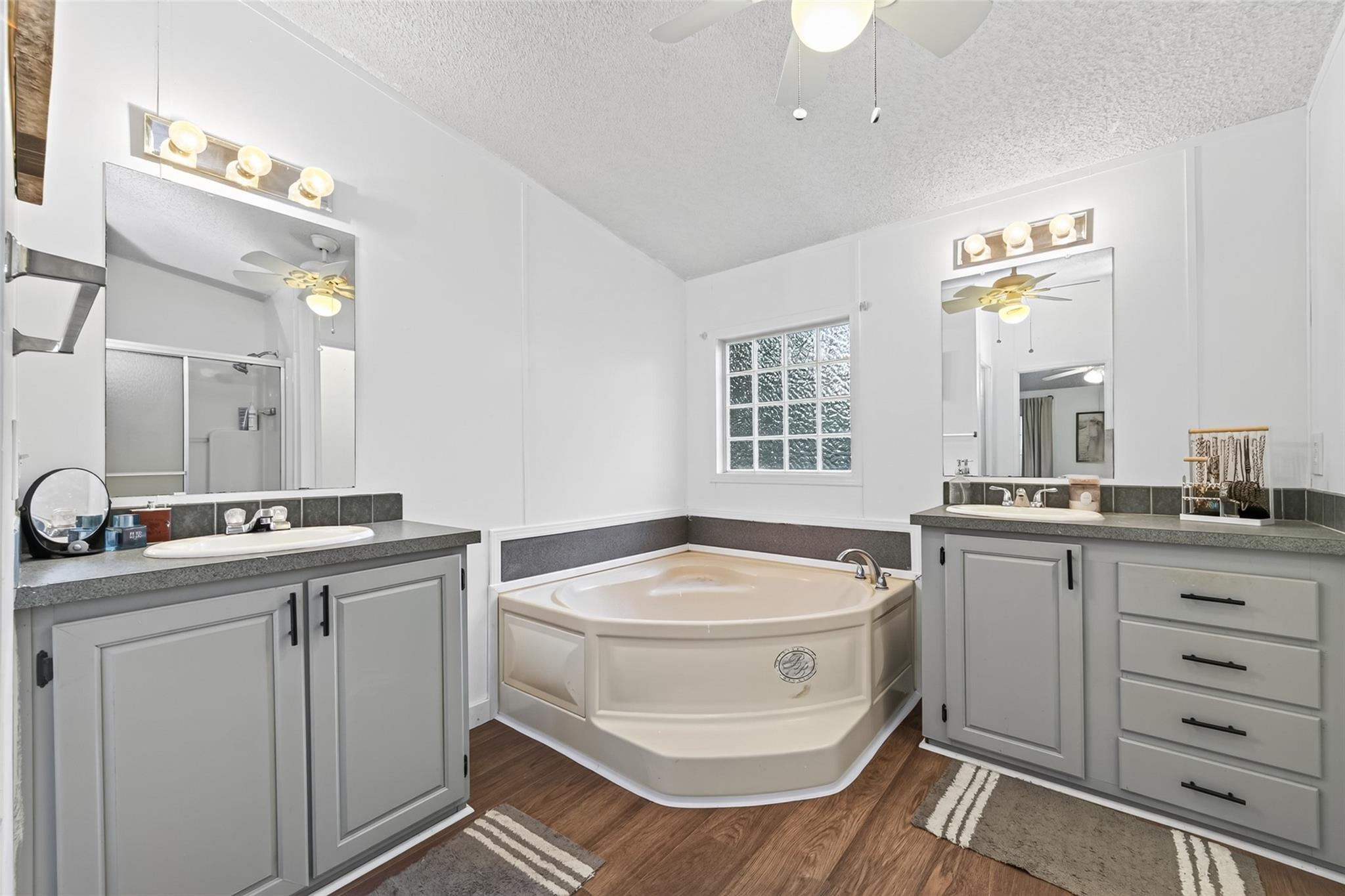 16480 Brittany Way, Conroe Tx 77306 Property Photo 10