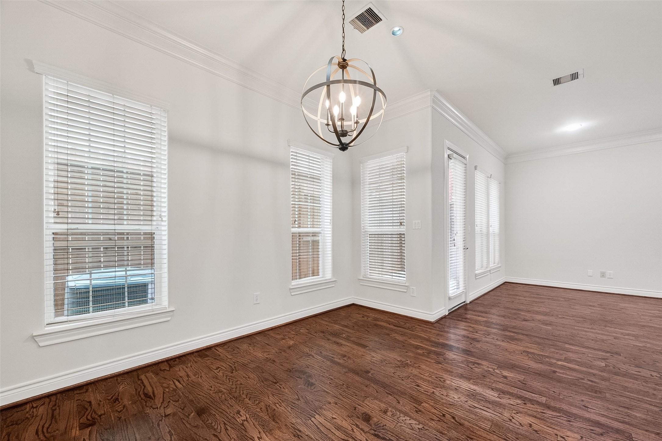 5972 Kansas Street Property Photo 17
