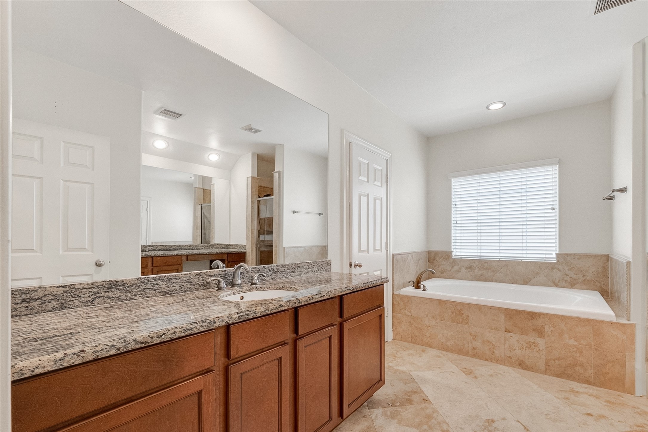 5972 Kansas Street Property Photo 25