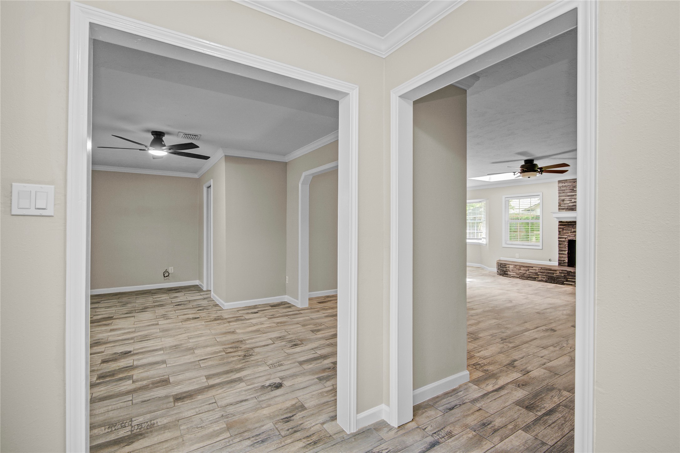 15702 Wandering Trail Property Photo 6