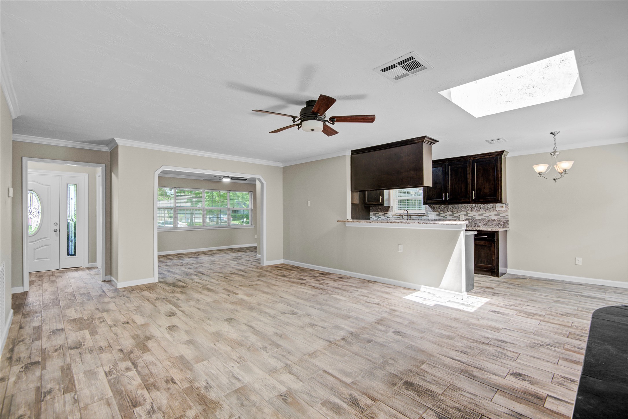15702 Wandering Trail Property Photo 16
