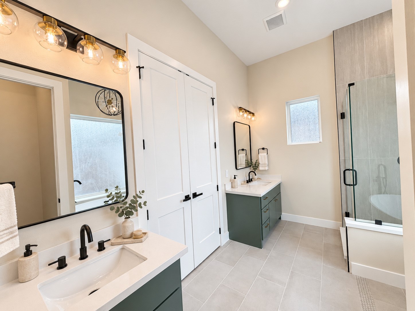 1525 Caywood Lane E Property Photo 6