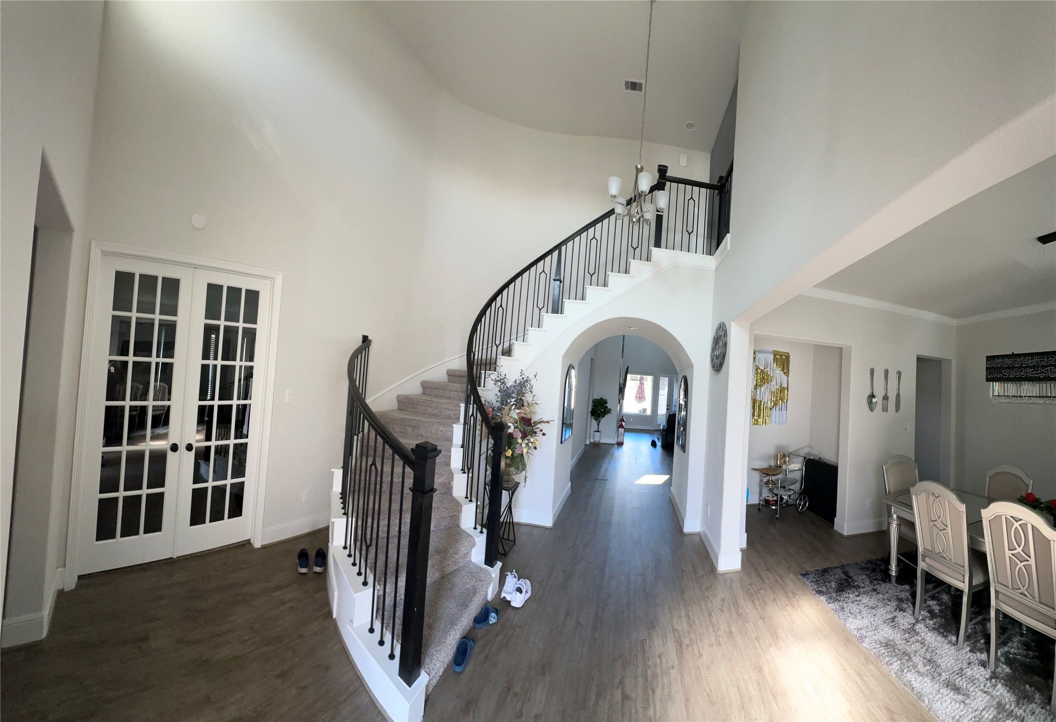 30530 S Creek Way Property Photo 2