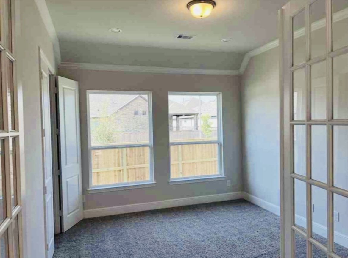 30530 S Creek Way Property Photo 3