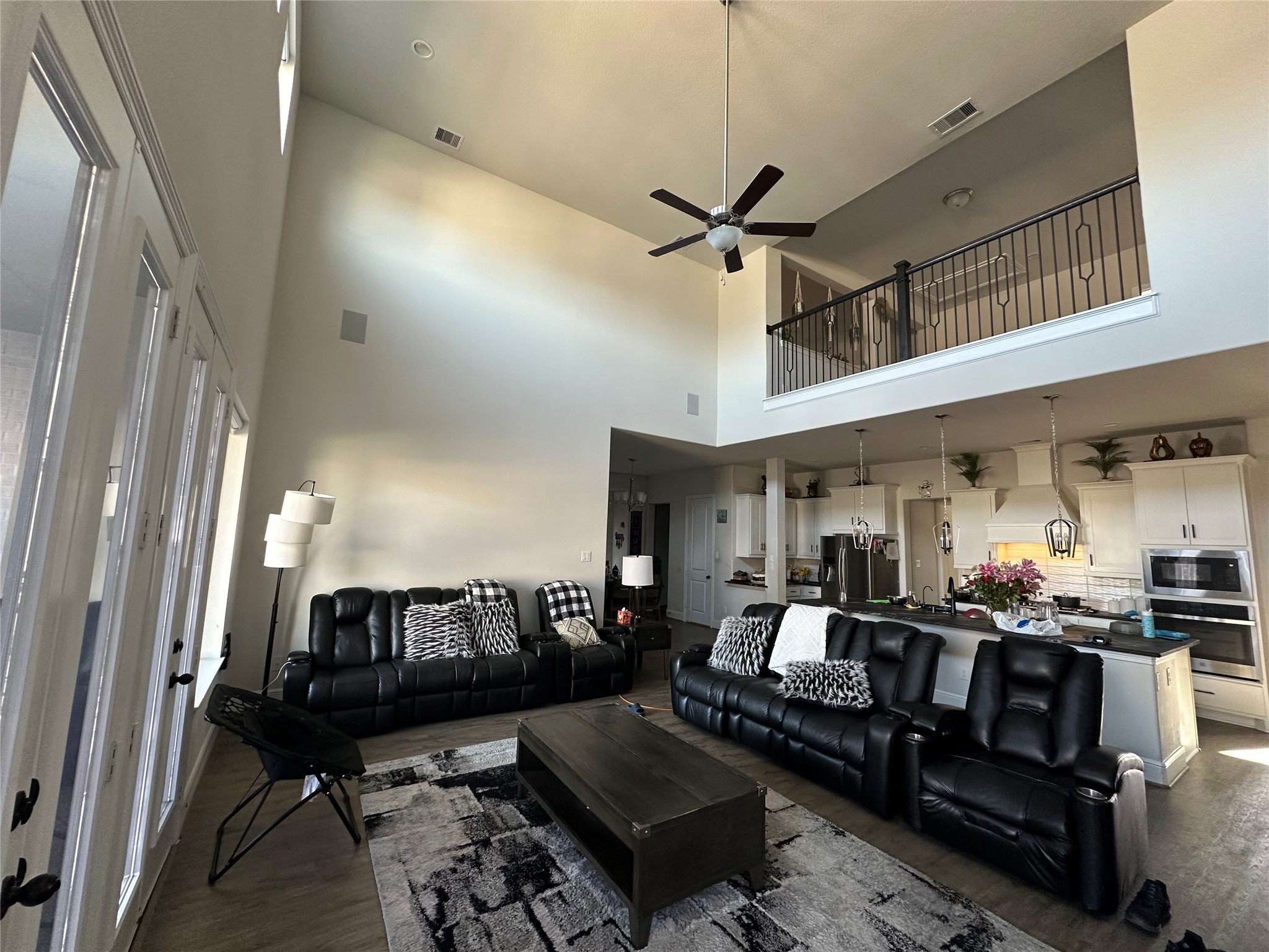 30530 S Creek Way Property Photo 8