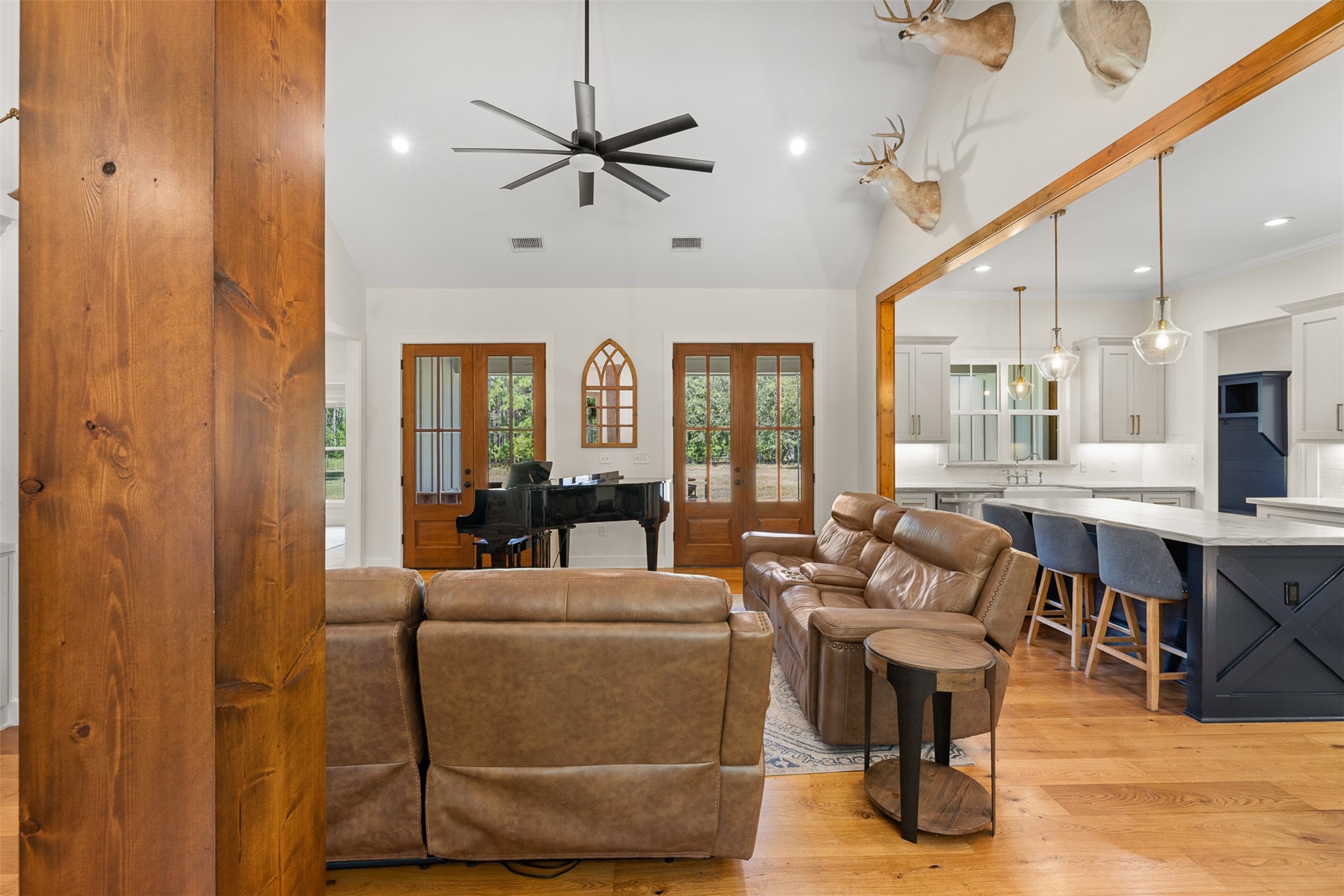 526 Piney Creek Road Property Photo 4