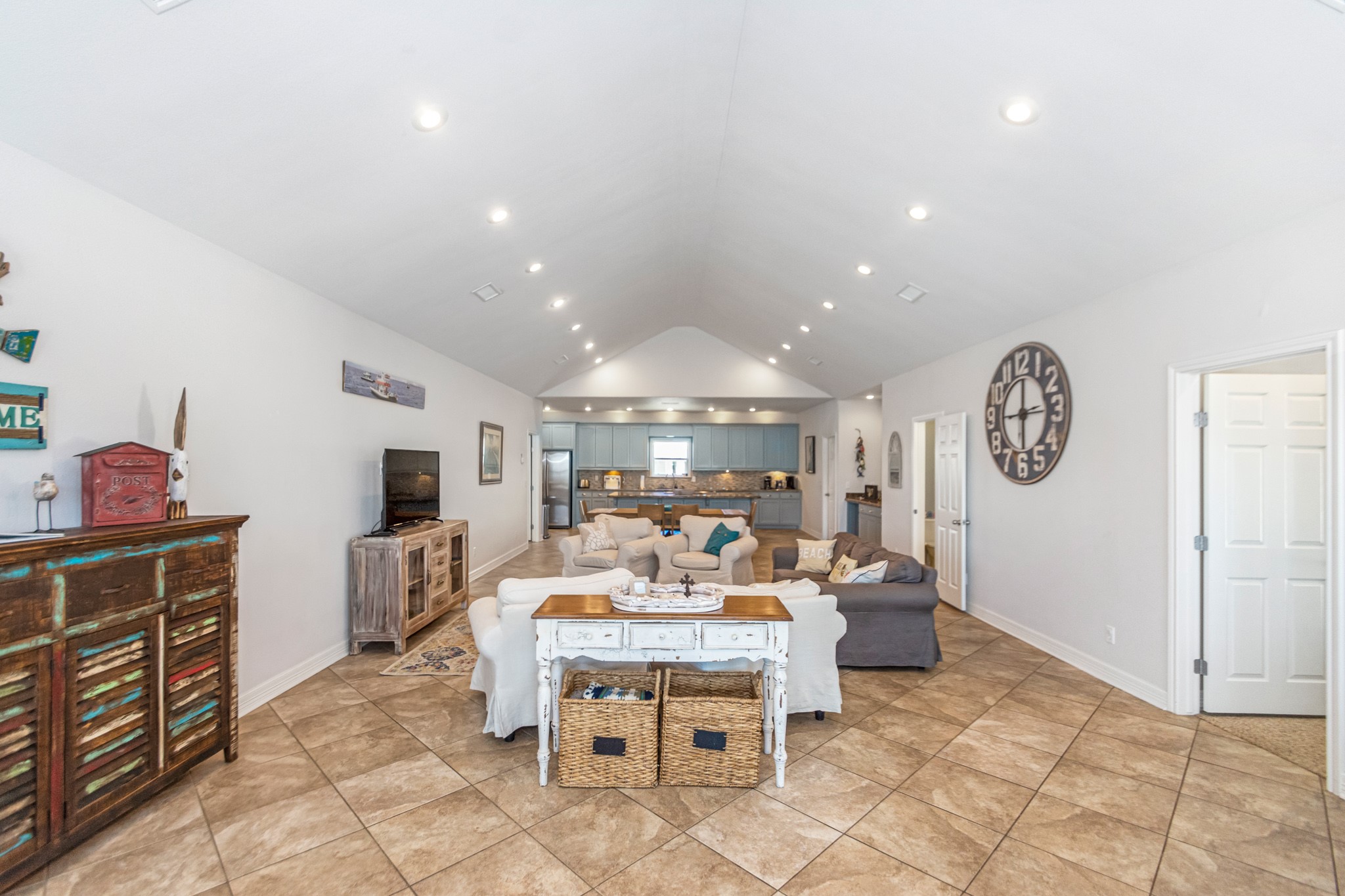 3093 Greg Property Photo 4