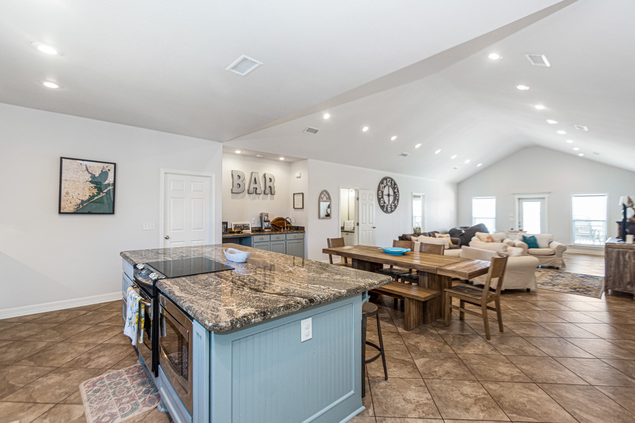 3093 Greg Property Photo 12