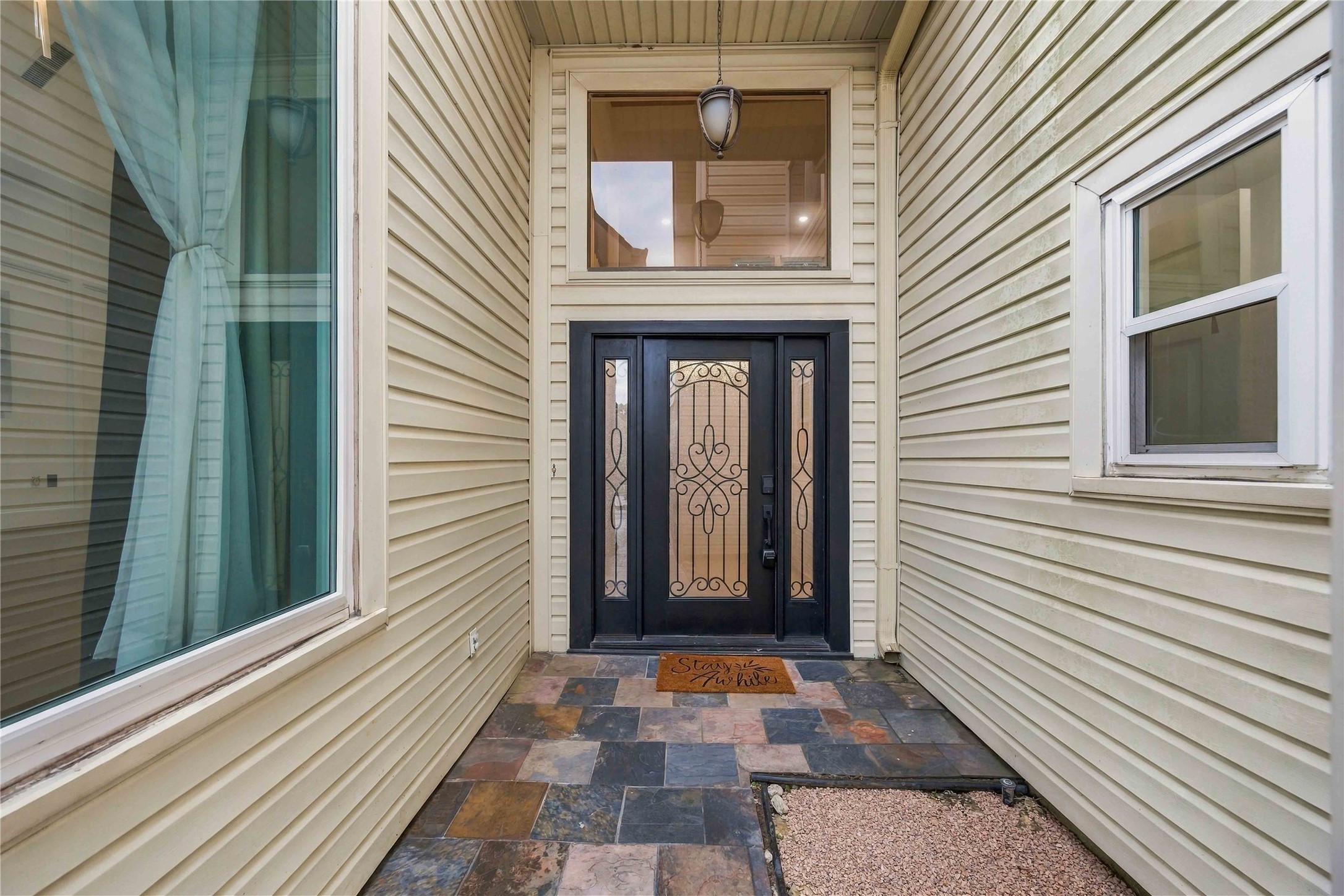 12219 Gladewick Drive Property Photo 3