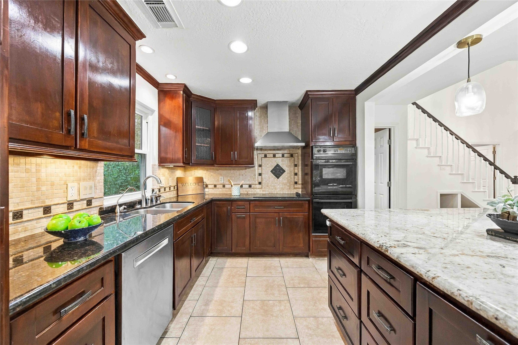 12219 Gladewick Drive Property Photo 12