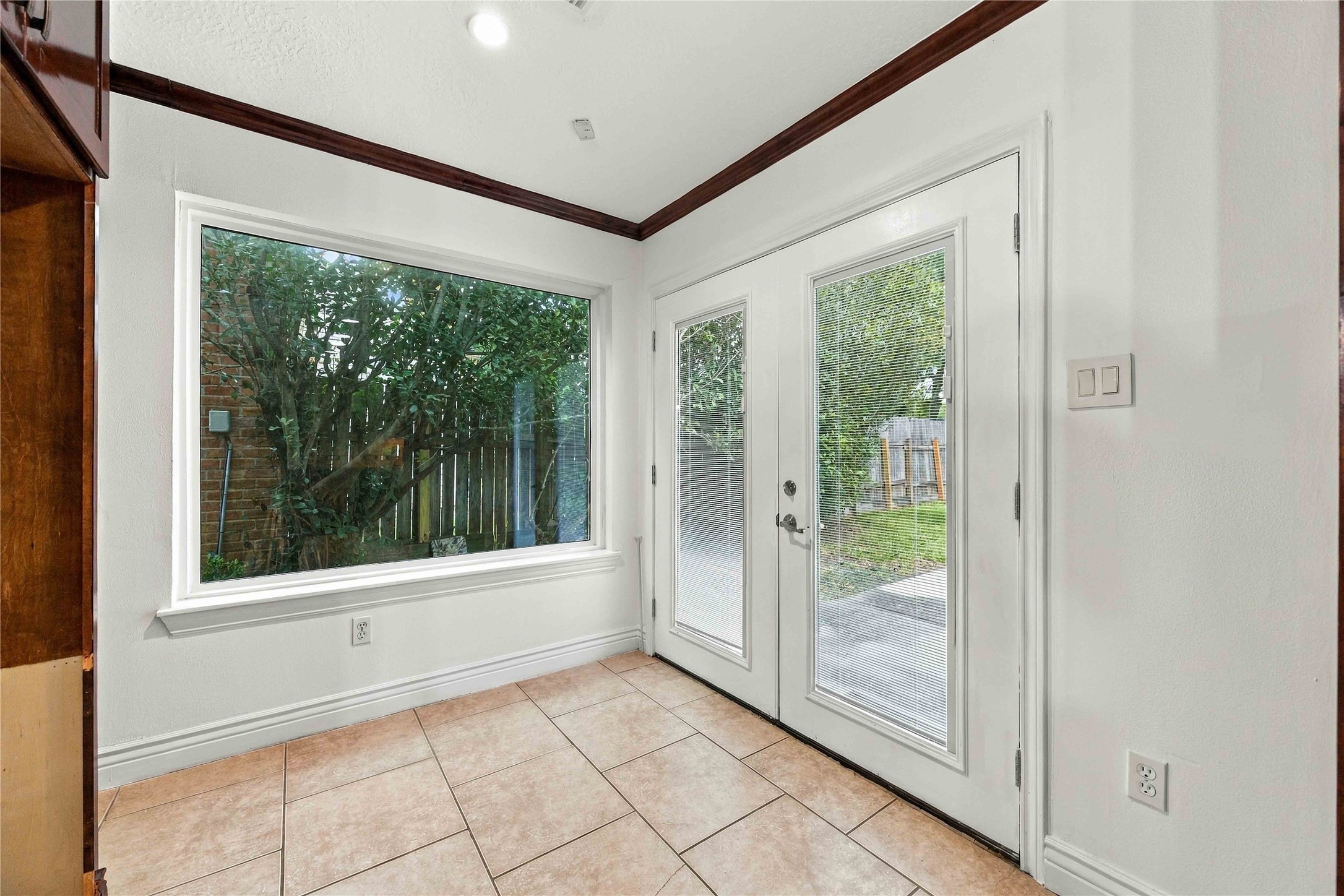12219 Gladewick Drive Property Photo 14