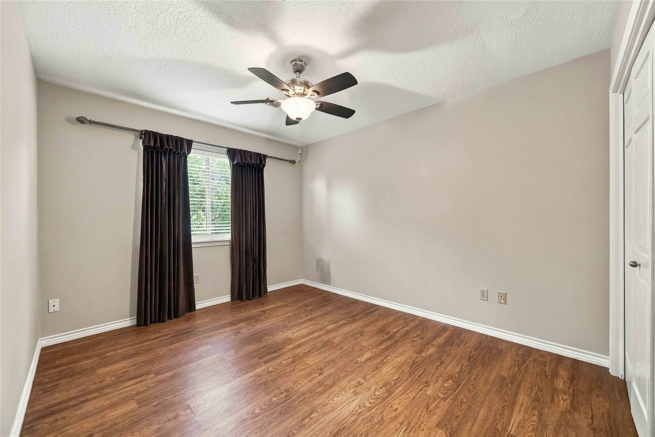 12219 Gladewick Drive Property Photo 23
