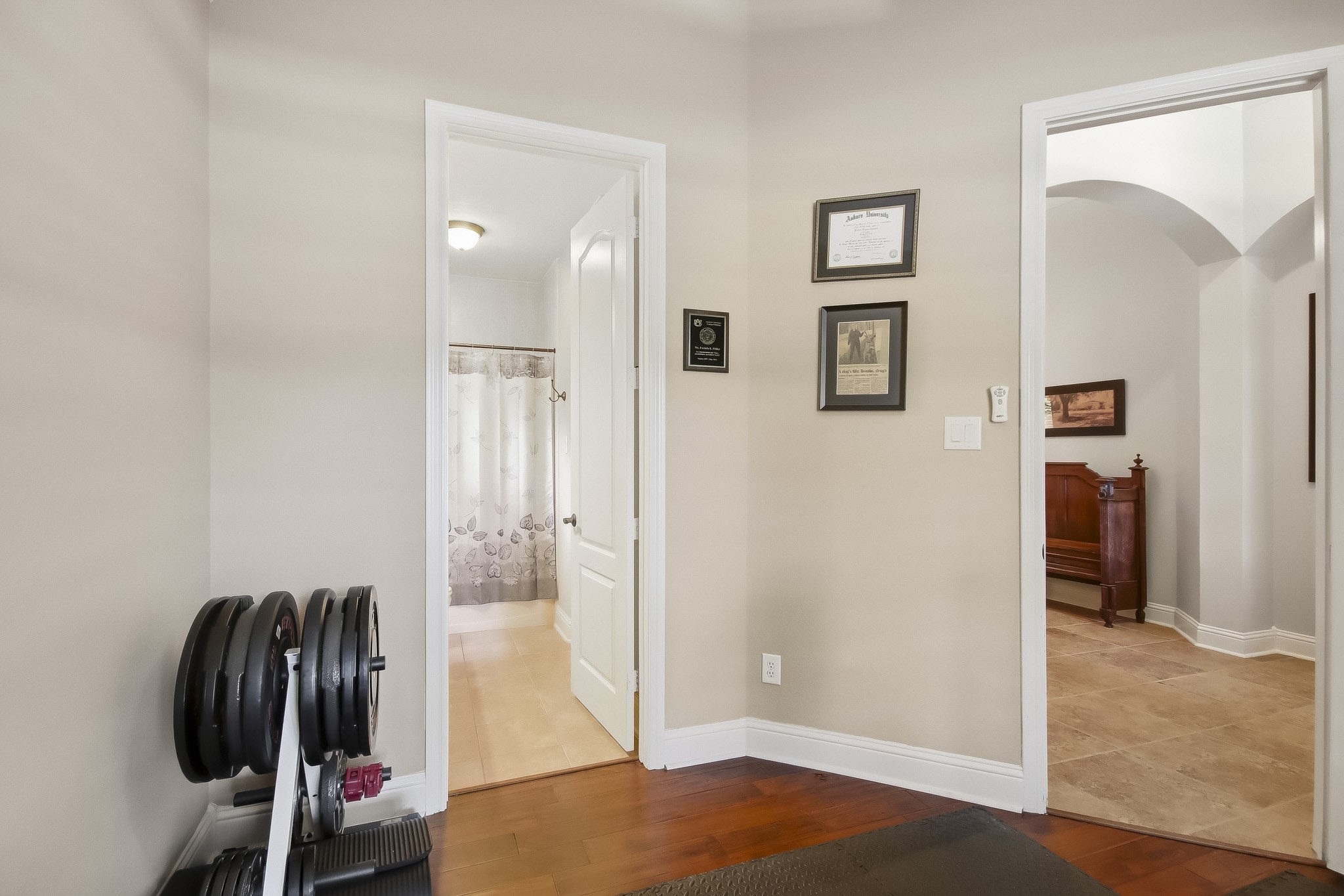10007 Estes Hill Lane Property Photo 8