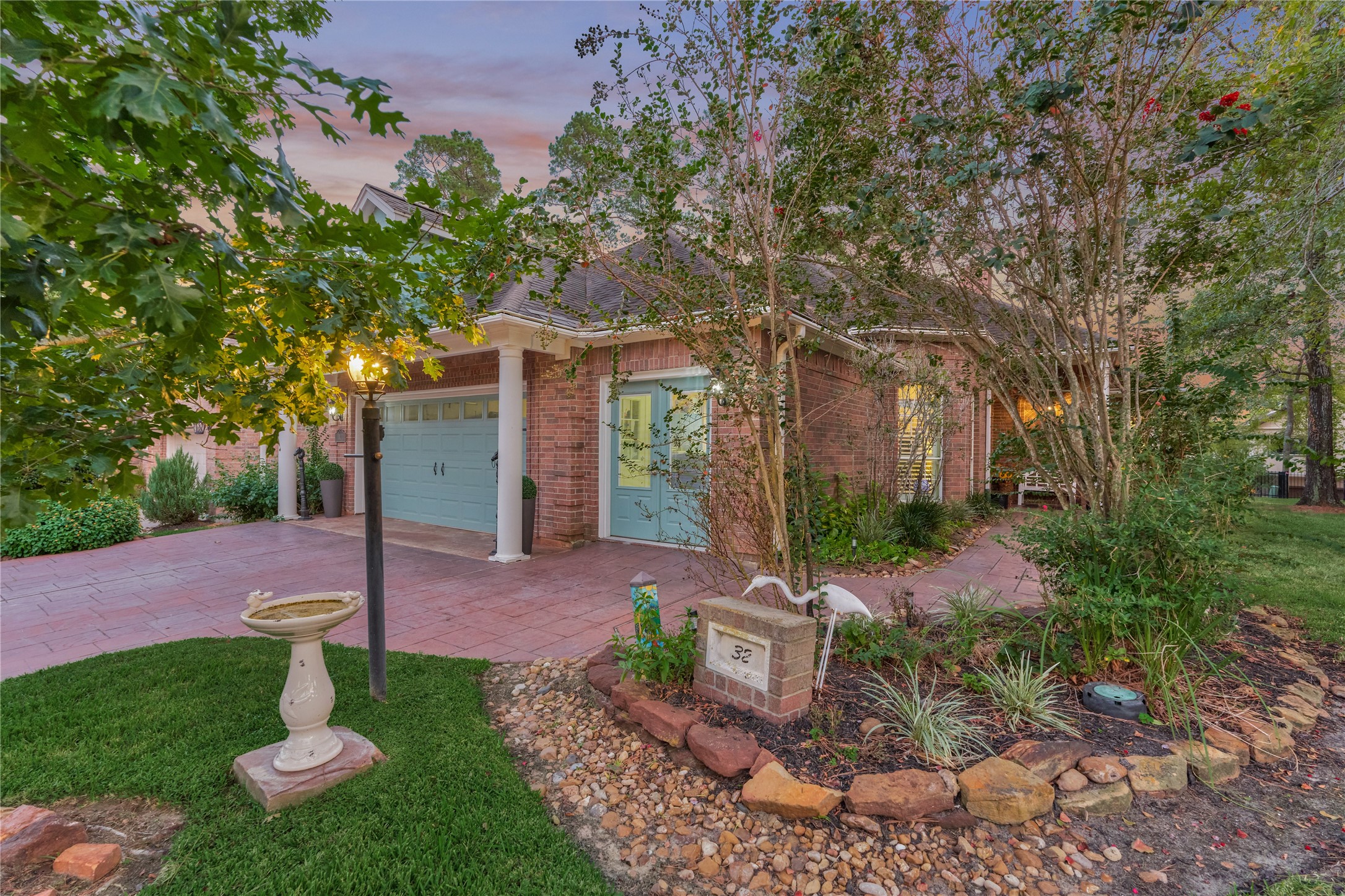 32 Hillwood Lane Property Photo 2
