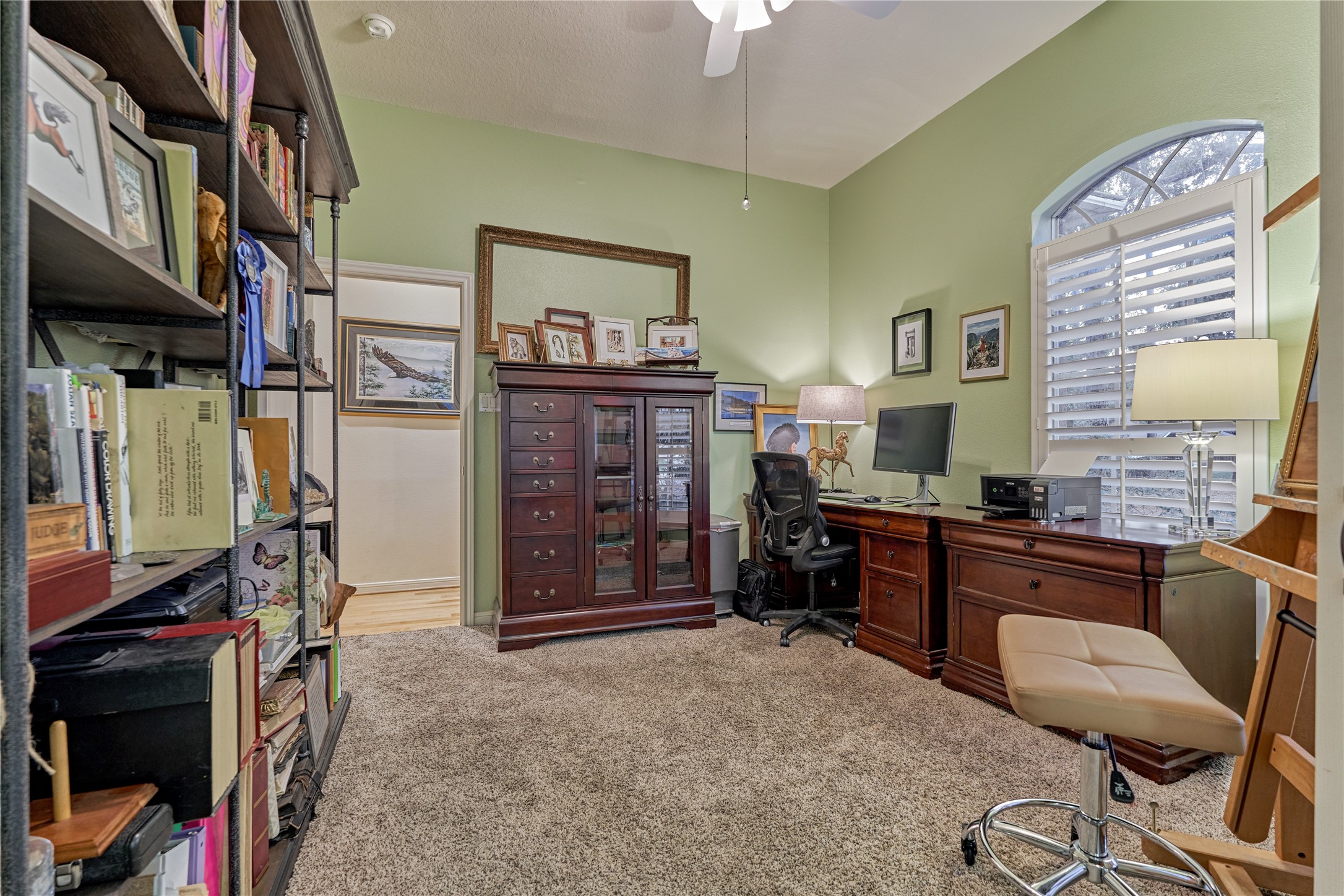 32 Hillwood Lane Property Photo 30