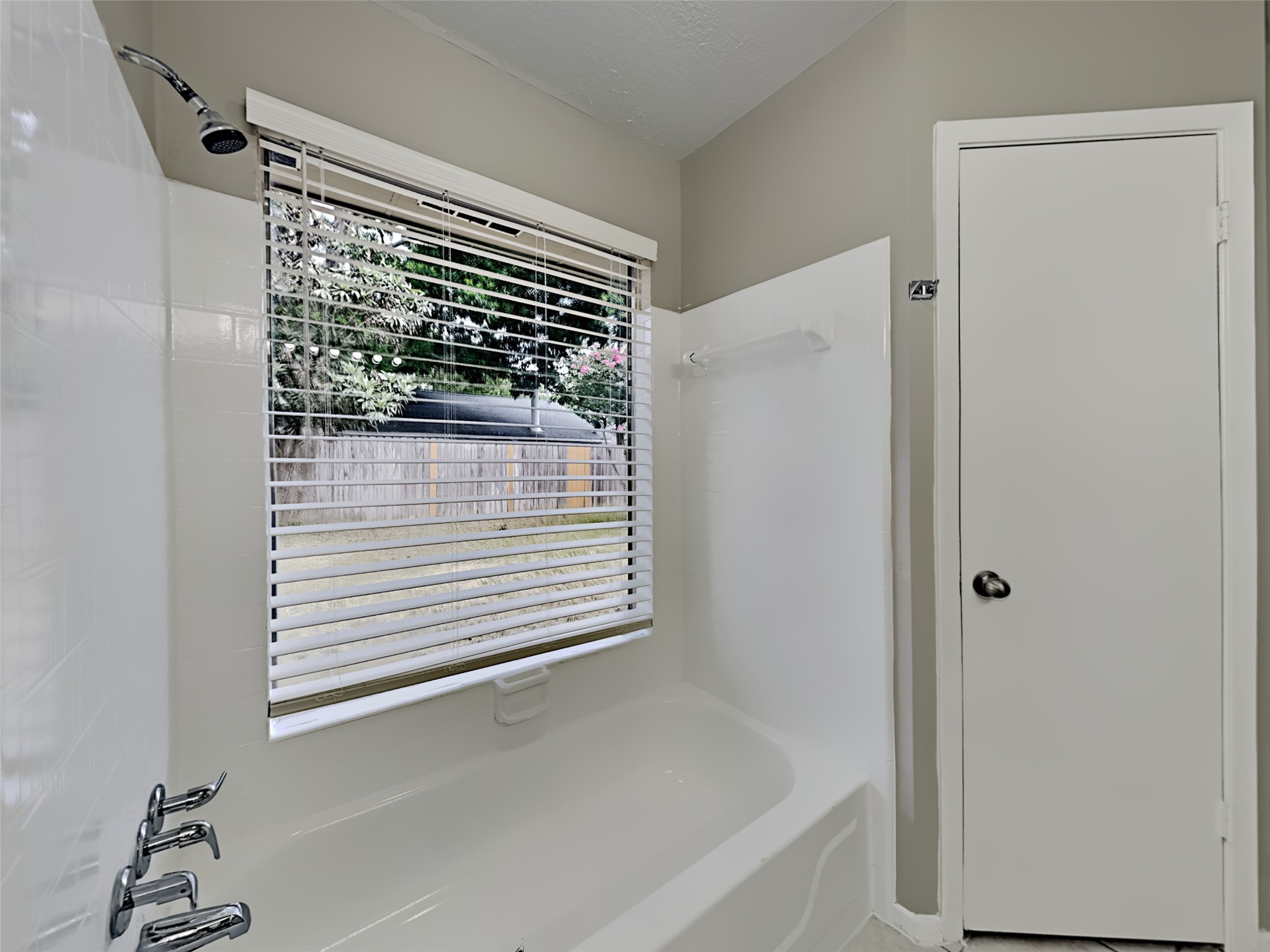 3206 Sedgeborough Drive Property Photo 11