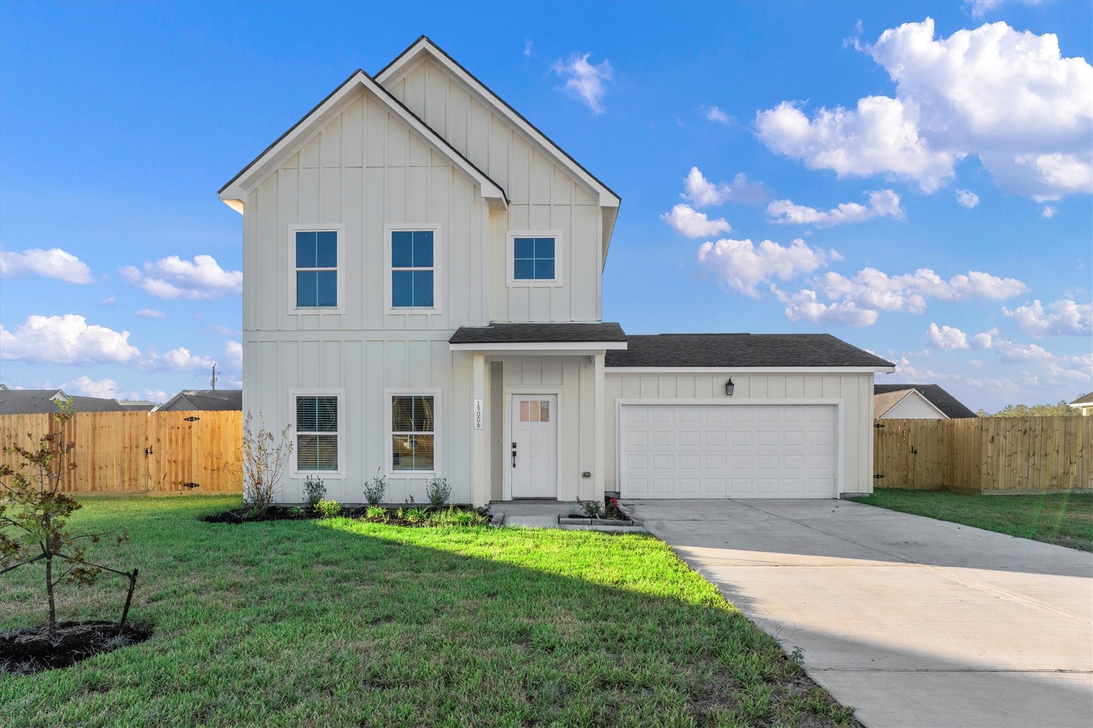 11315 Luna Drive Property Photo 1