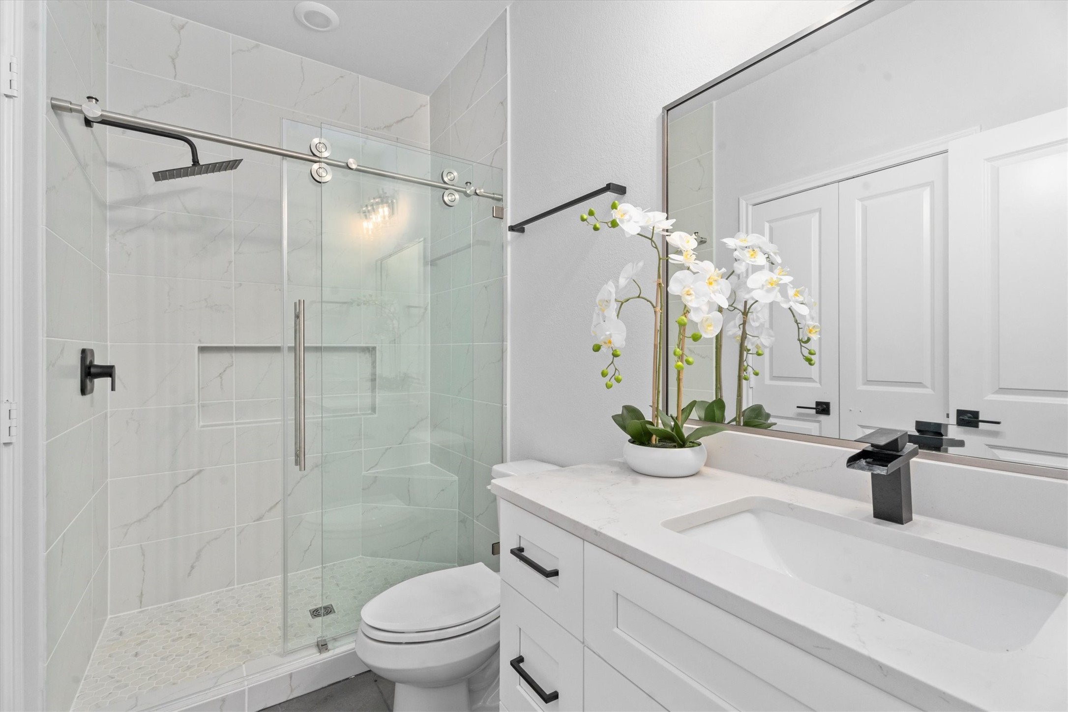 11315 Luna Drive Property Photo 24