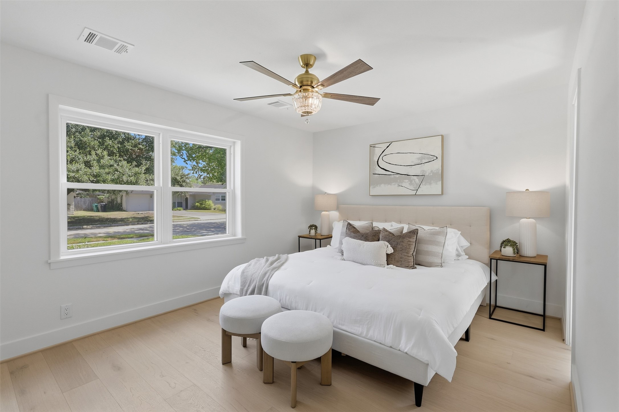 5227 Kinglet Street Property Photo 15