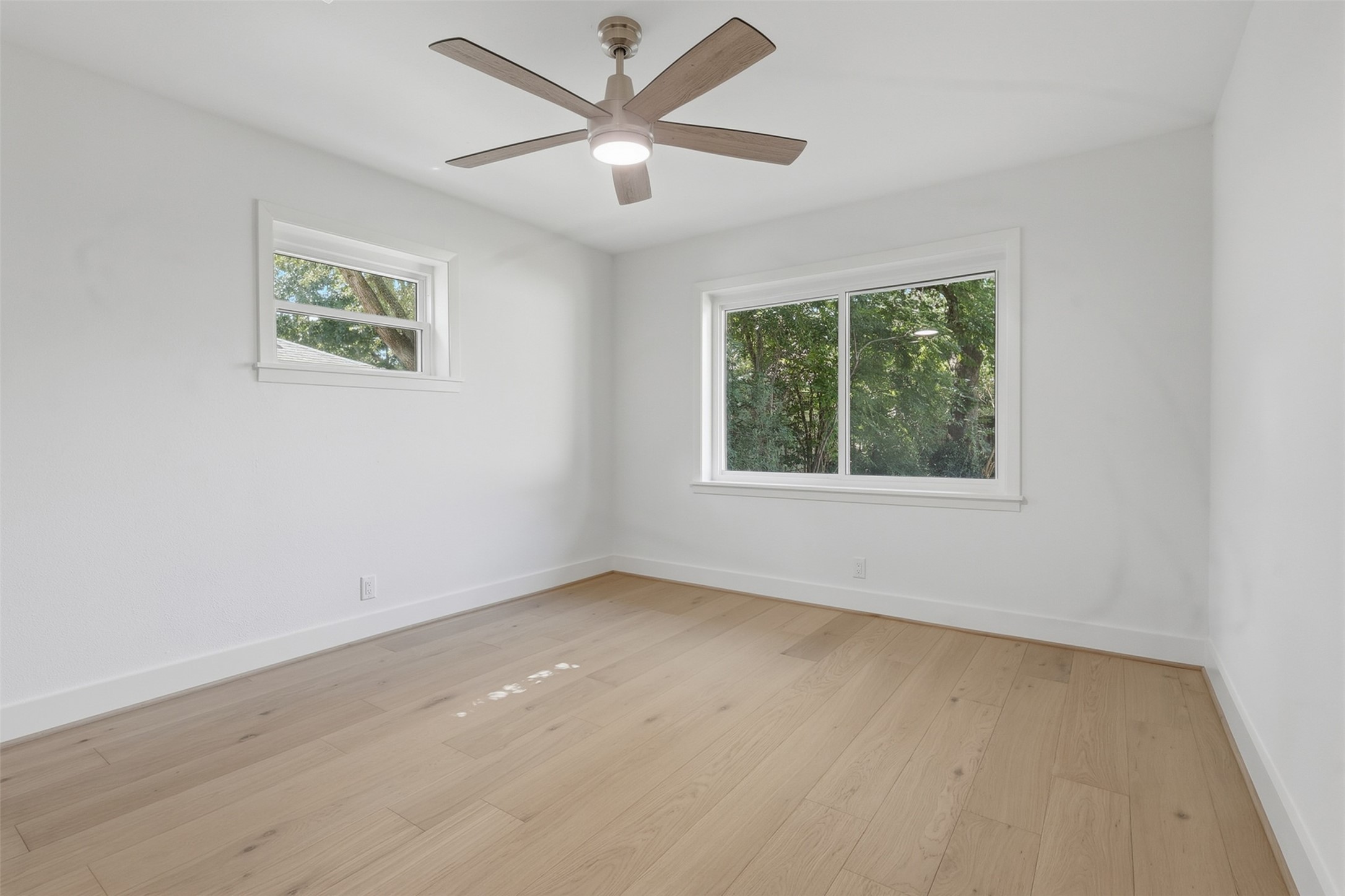 5227 Kinglet Street Property Photo 22