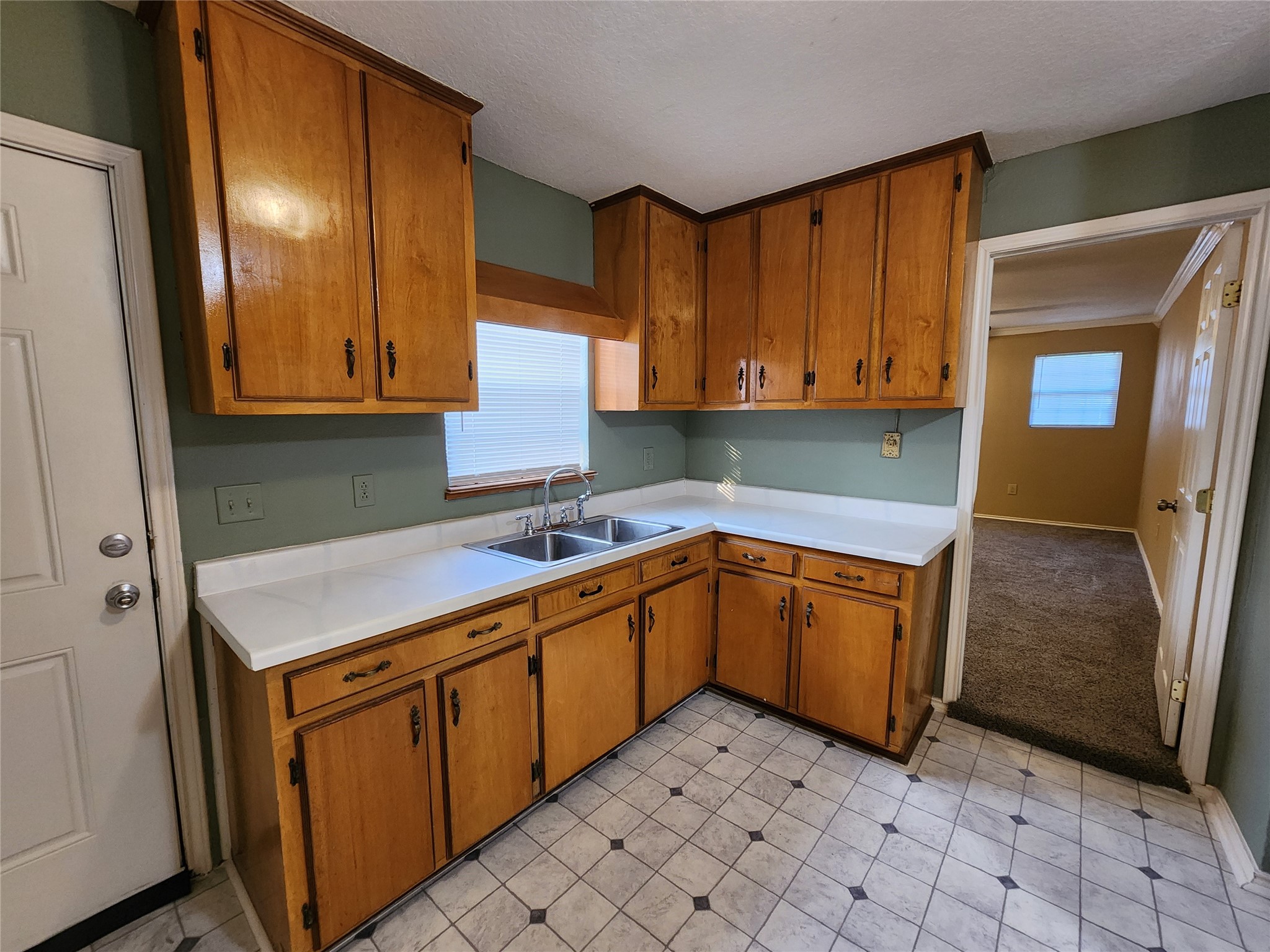 36 18th Avenue N Property Photo 9