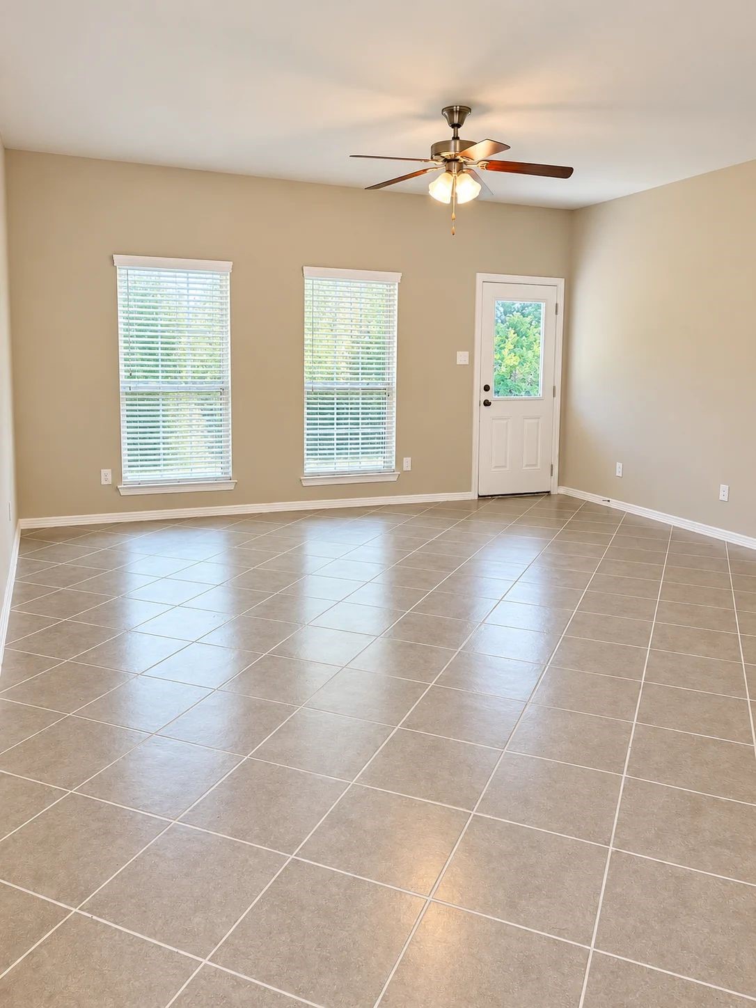 2027 Brookmont Drive Property Photo 19