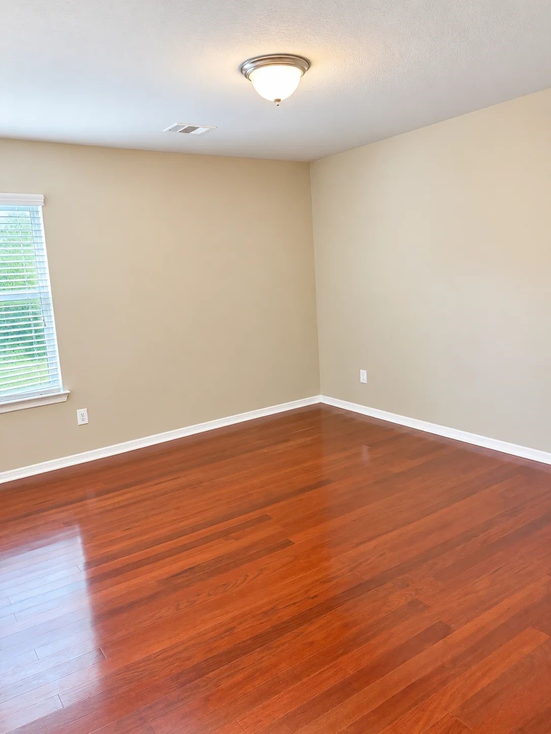 2027 Brookmont Drive Property Photo 29