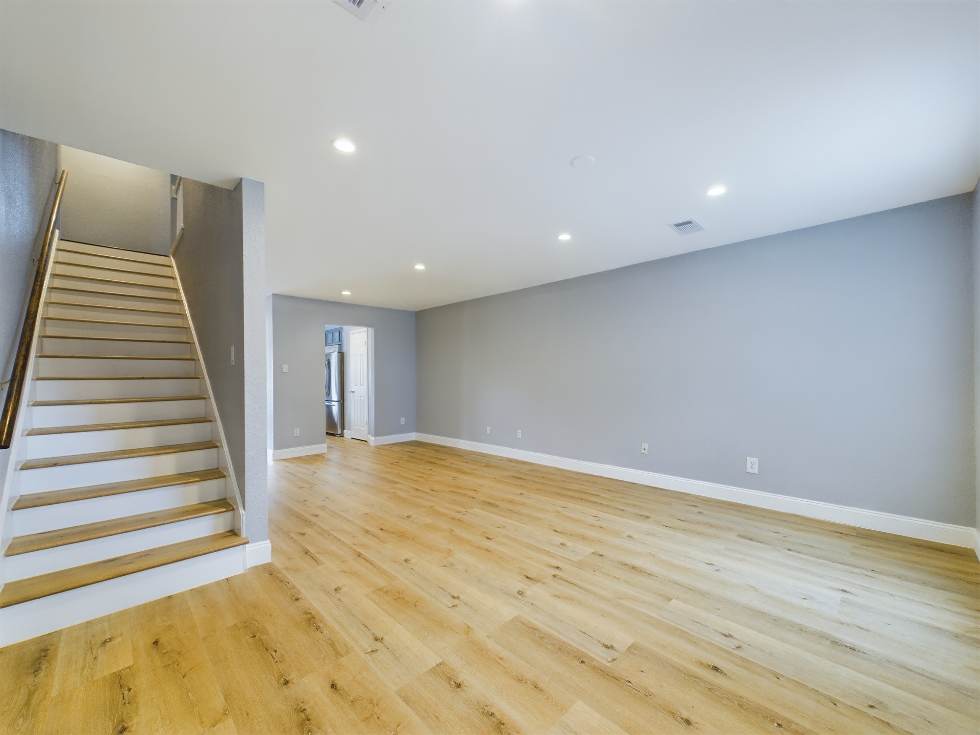 14541 Still Meadow Drive Property Photo 4