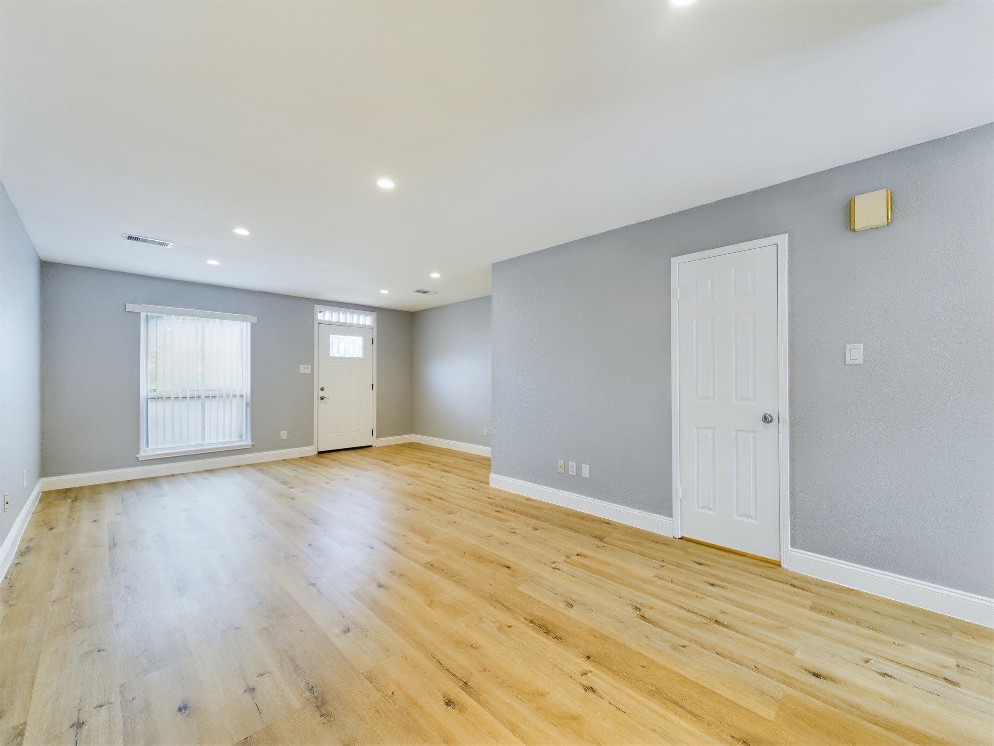 14541 Still Meadow Drive Property Photo 5